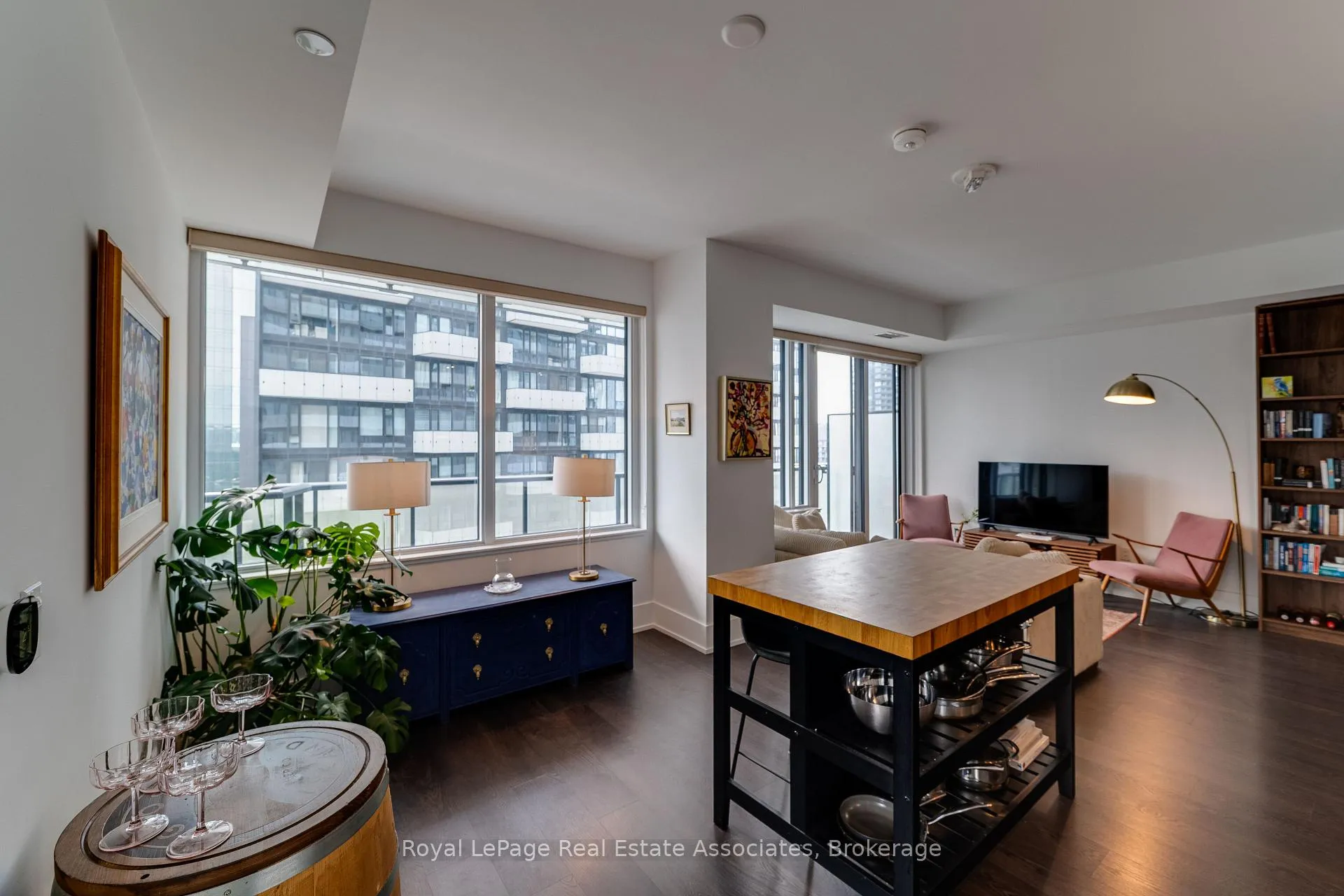 Photo 10 of Unit 1206, 480 Front Street W, Toronto, Waterfront Communities — HOMEH