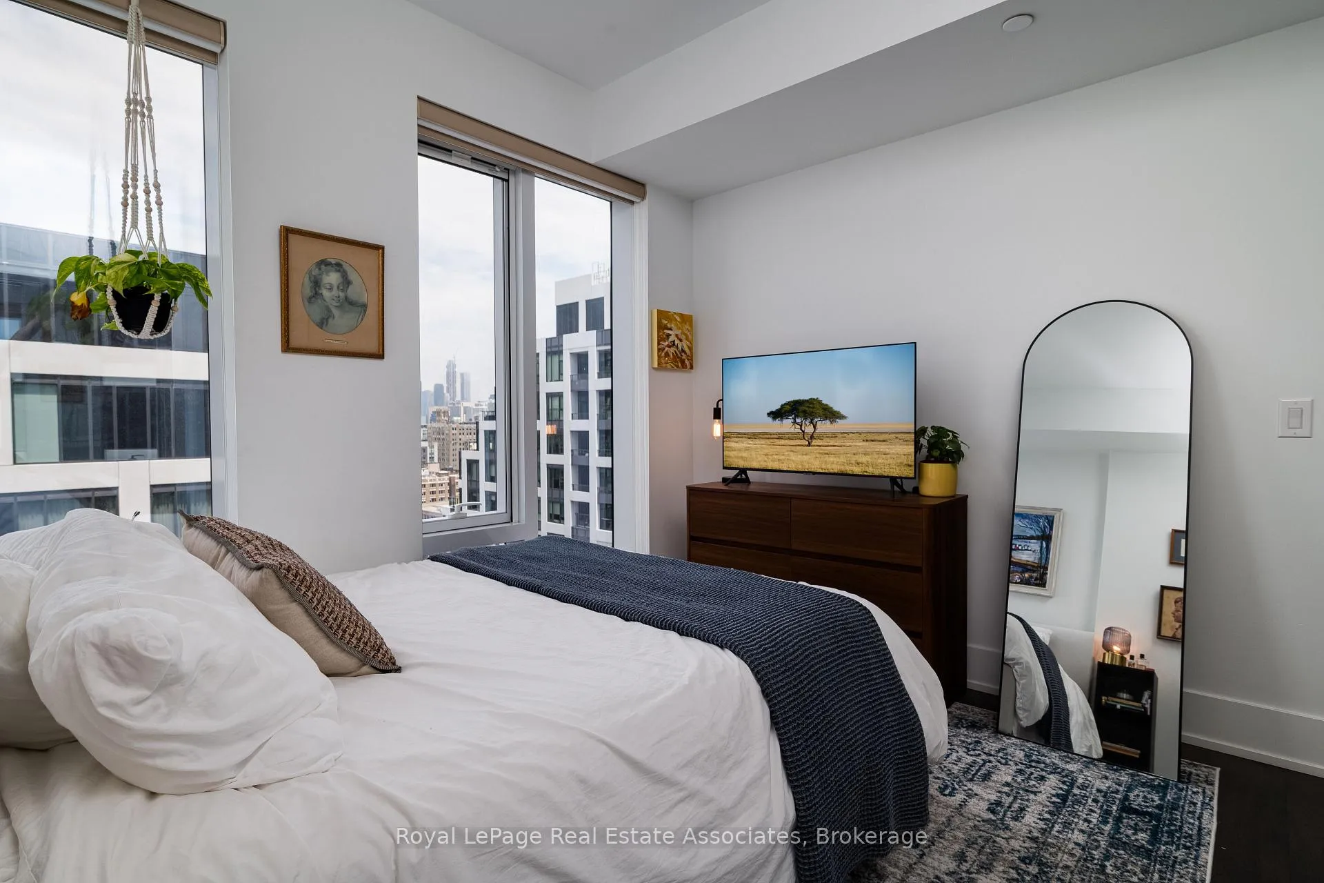 Photo 16 of Unit 1206, 480 Front Street W, Toronto, Waterfront Communities — HOMEH