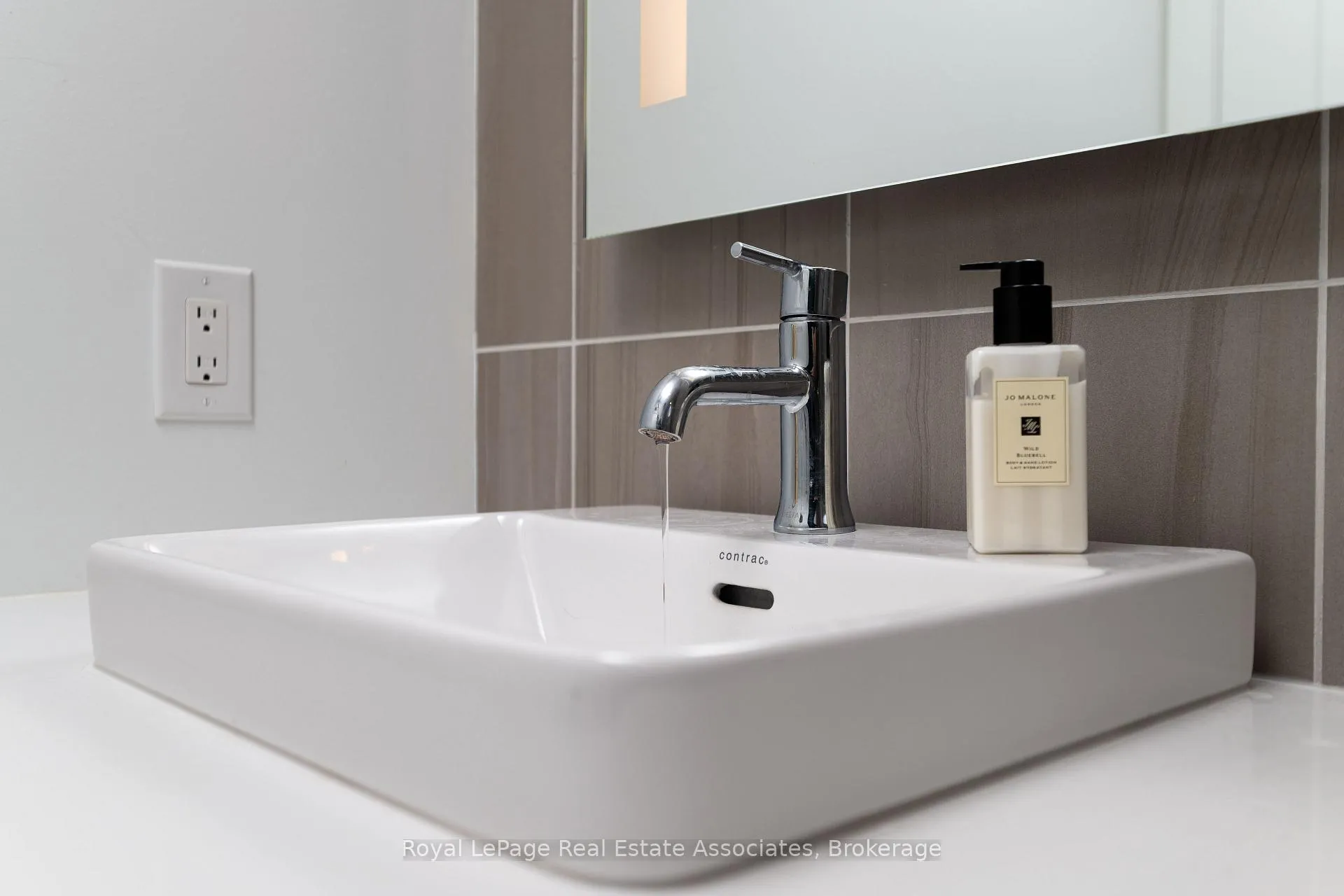Photo 21 of Unit 1206, 480 Front Street W, Toronto, Waterfront Communities — HOMEH