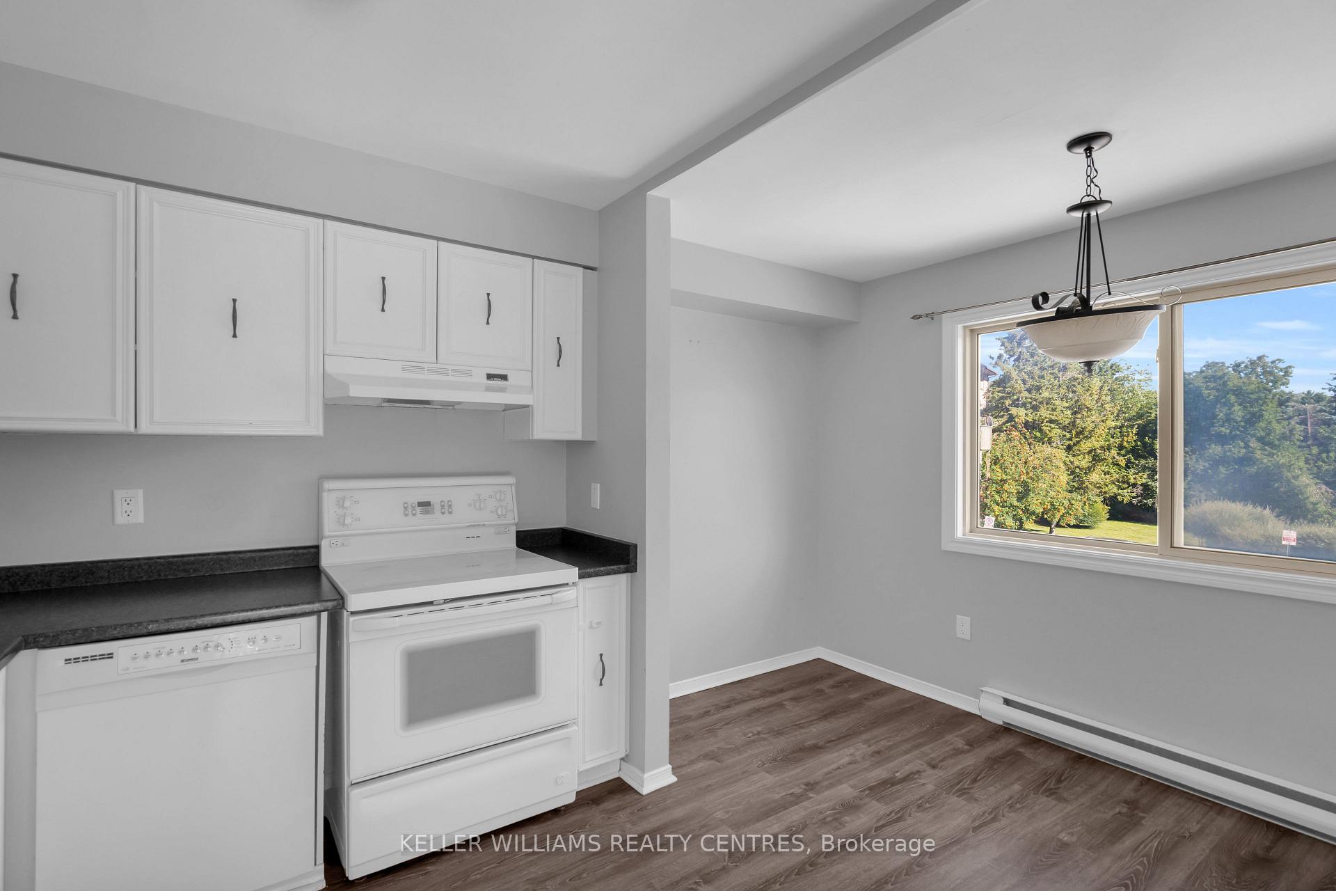Photo 13 of Unit 2, 22 Meadow Lane, Barrie, Ardagh — HOMEH