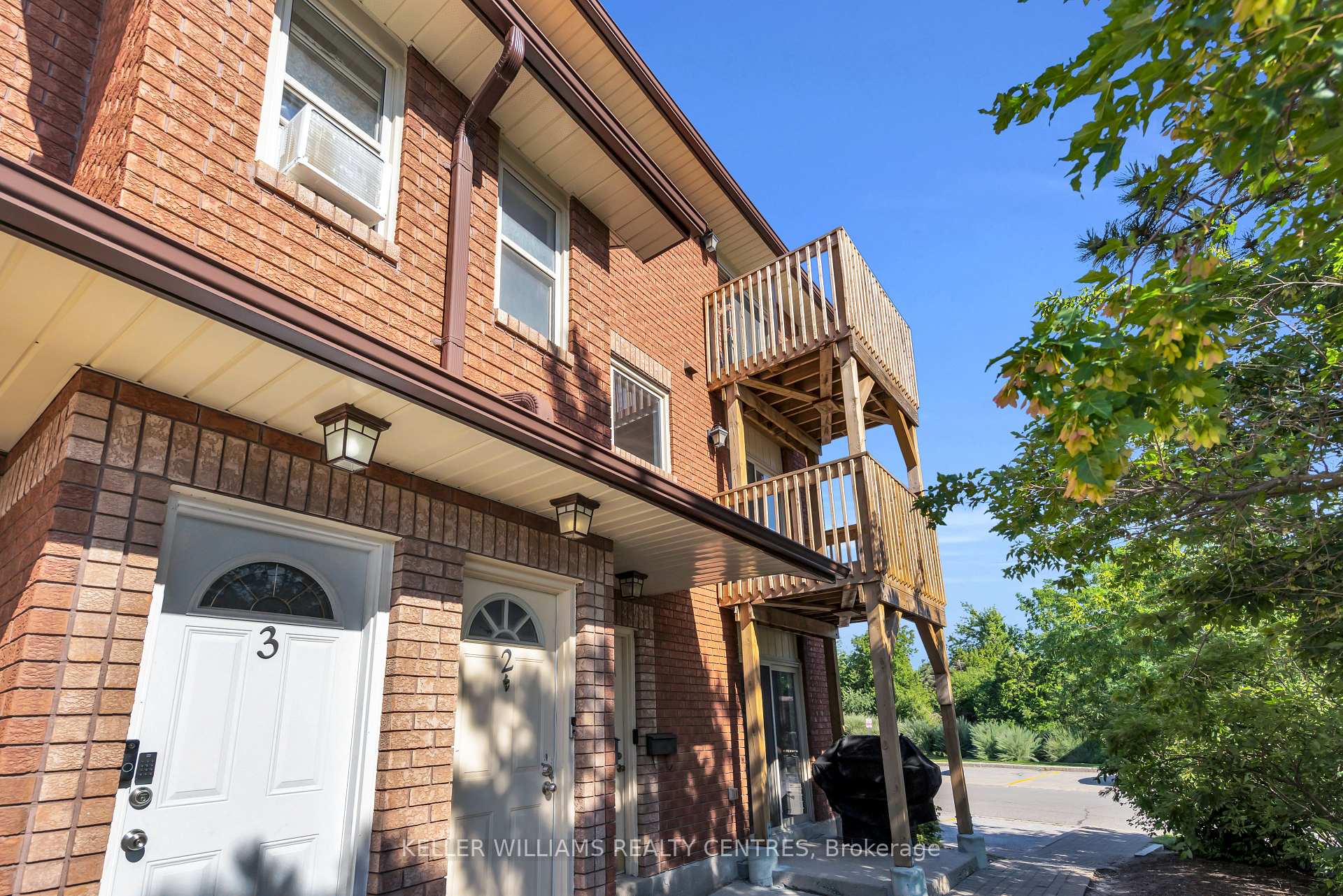 Photo 38 of Unit 2, 22 Meadow Lane, Barrie, Ardagh — HOMEH