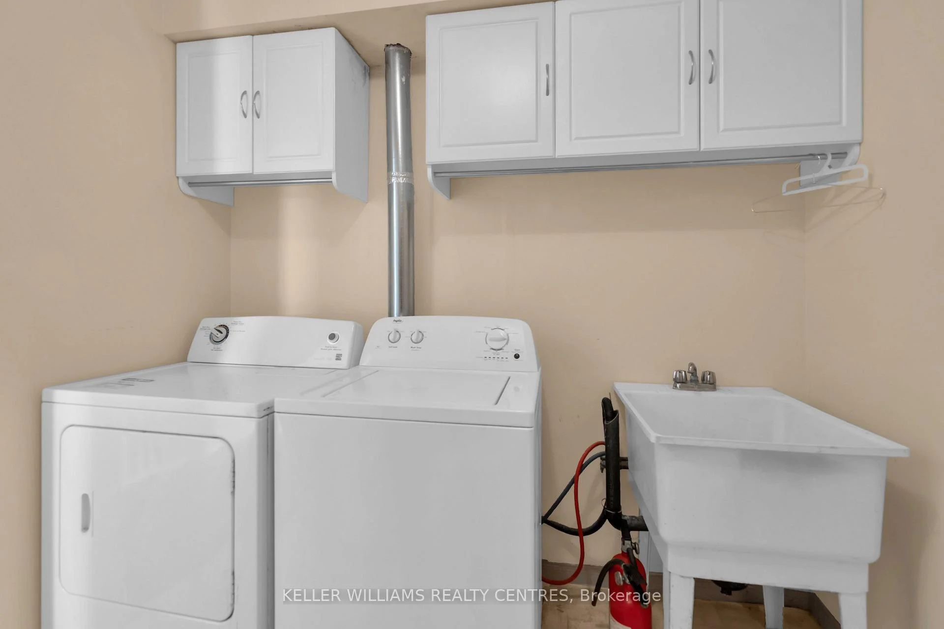 Photo 24 of Unit 2, 22 Meadow Lane, Barrie, Ardagh — HOMEH