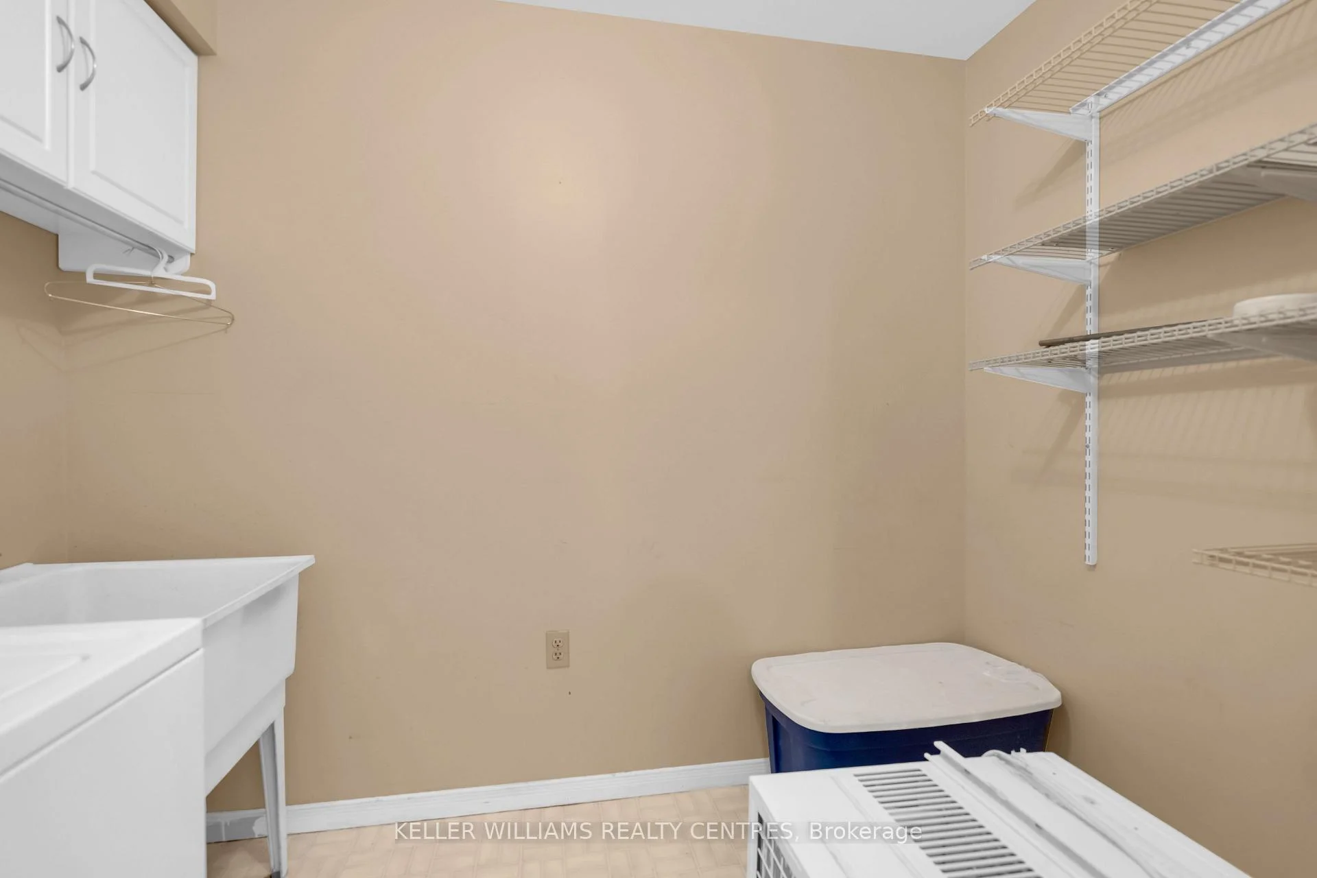 Photo 25 of Unit 2, 22 Meadow Lane, Barrie, Ardagh — HOMEH