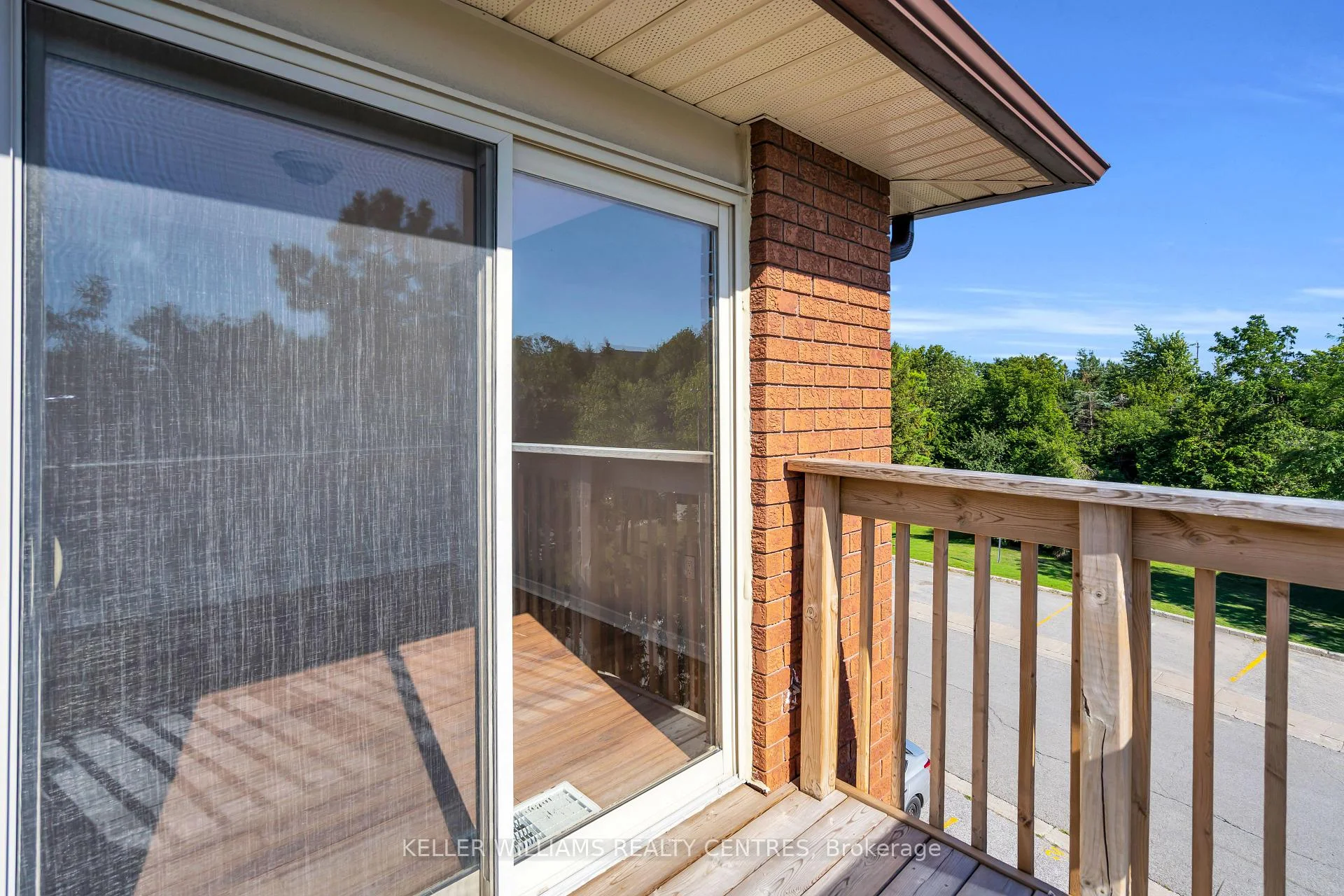 Photo 32 of Unit 2, 22 Meadow Lane, Barrie, Ardagh — HOMEH