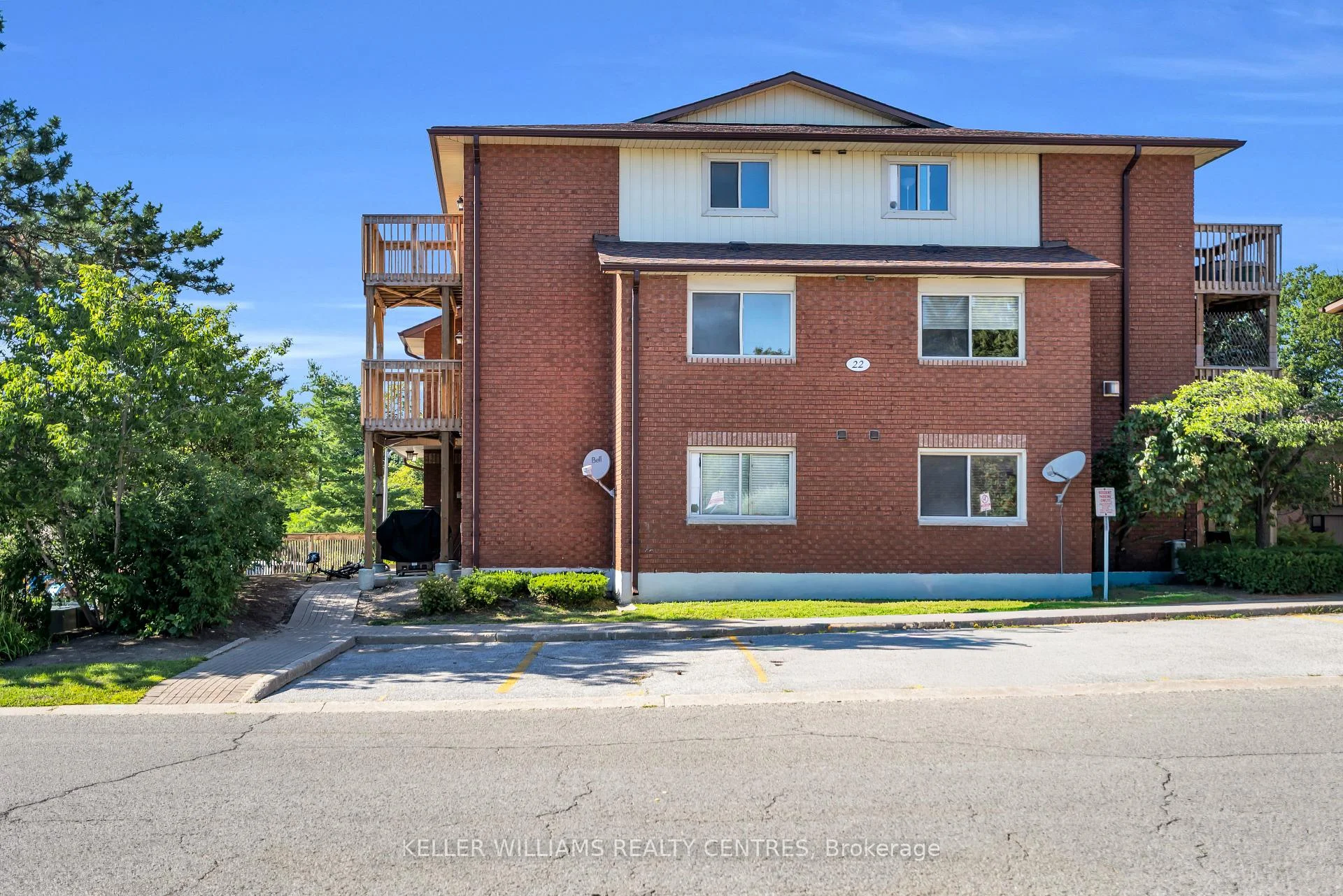Photo 40 of Unit 2, 22 Meadow Lane, Barrie, Ardagh — HOMEH