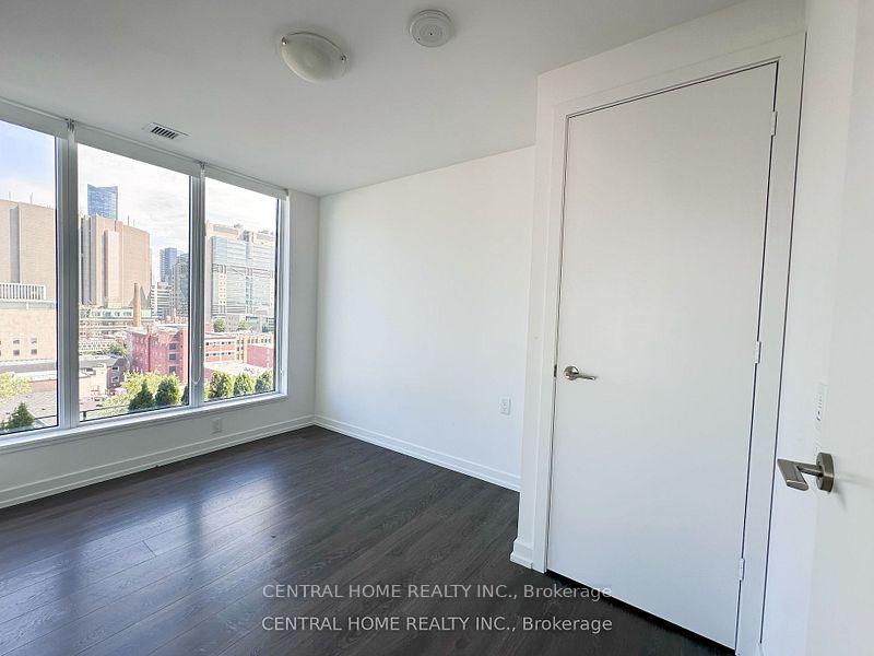 Photo 5 of Unit 806, 203 College Street, Toronto, Waterfront Communities — HOMEH