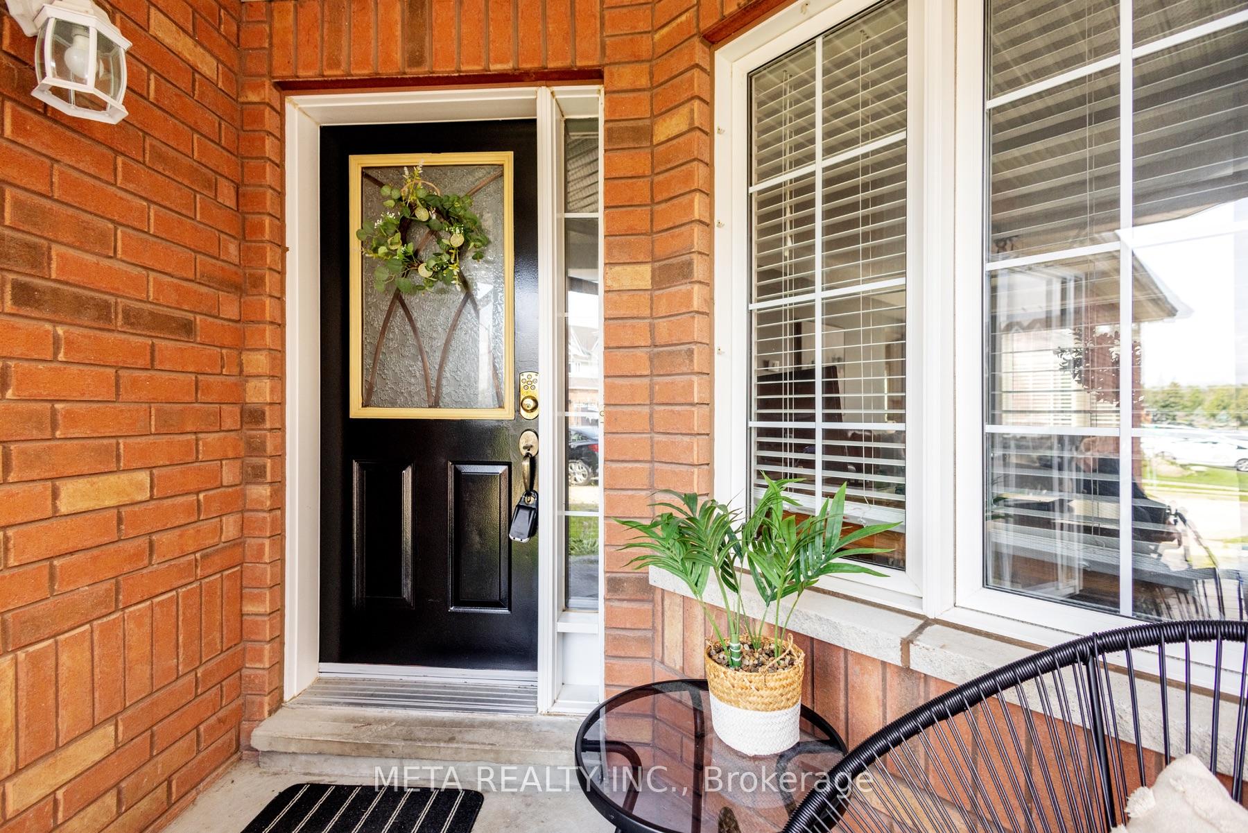 Photo 4 of 1167 Booth Avenue, Innisfil, Alcona — HOMEH