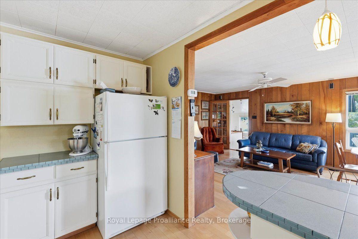Photo 5 of 1143B Don Anna Road, North Frontenac — HOMEH
