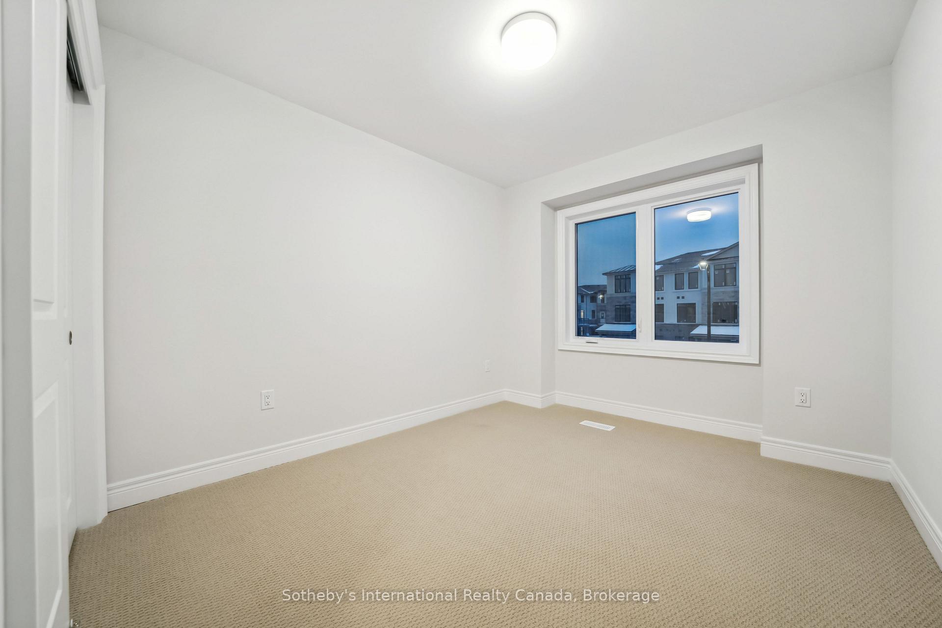 Photo 1 of Unit 8, 2184 Postmaster Drive, Oakville, Westmount — HOMEH