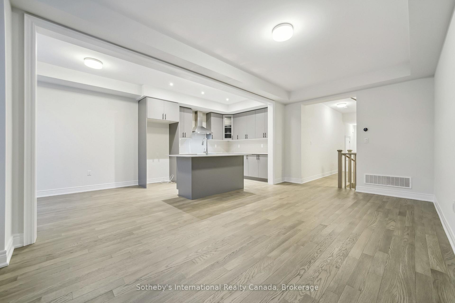 Photo 29 of Unit 8, 2184 Postmaster Drive, Oakville, Westmount — HOMEH