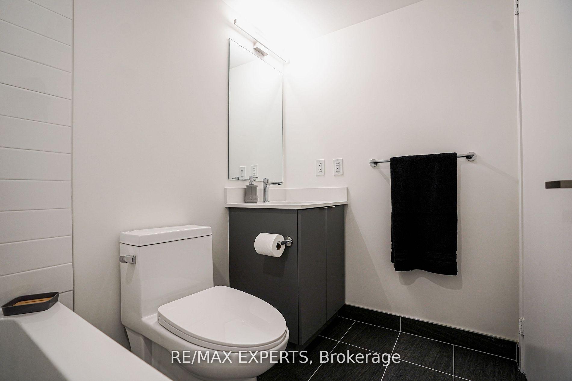 Photo 5 of Unit 532, 500 Wilson Avenue, North York, Clanton Park — HOMEH