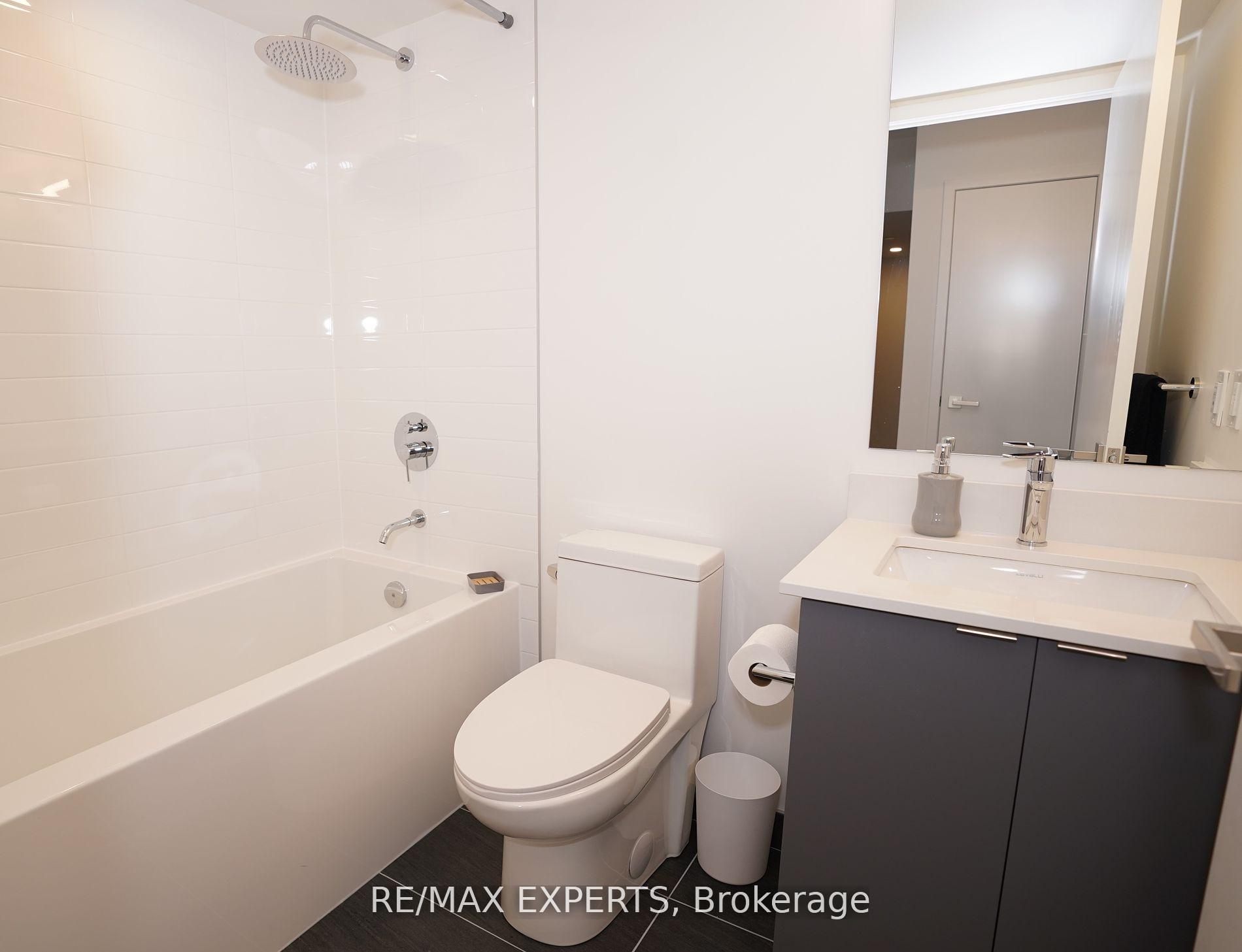Photo 7 of Unit 532, 500 Wilson Avenue, North York, Clanton Park — HOMEH