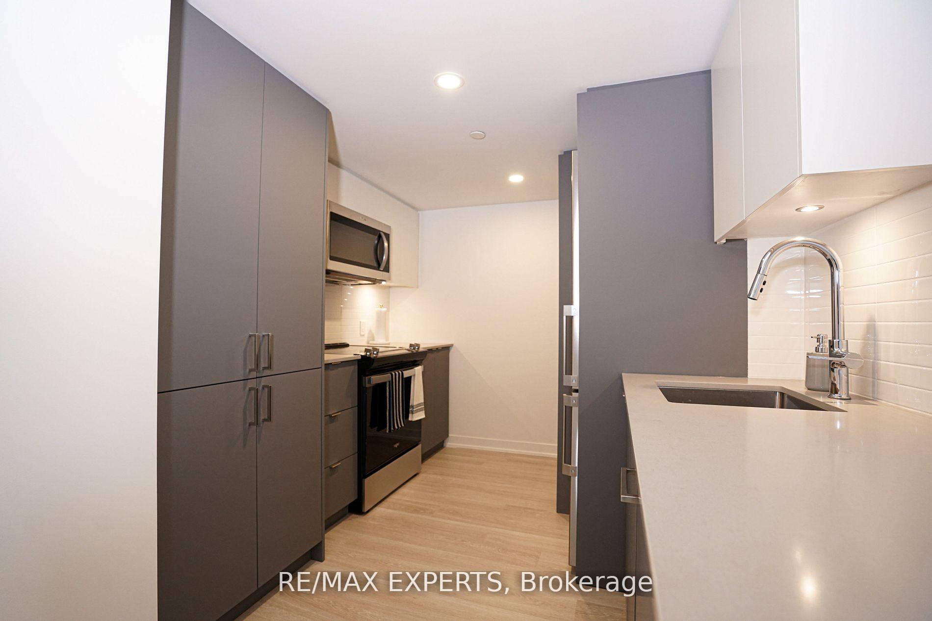 Photo 9 of Unit 532, 500 Wilson Avenue, North York, Clanton Park — HOMEH