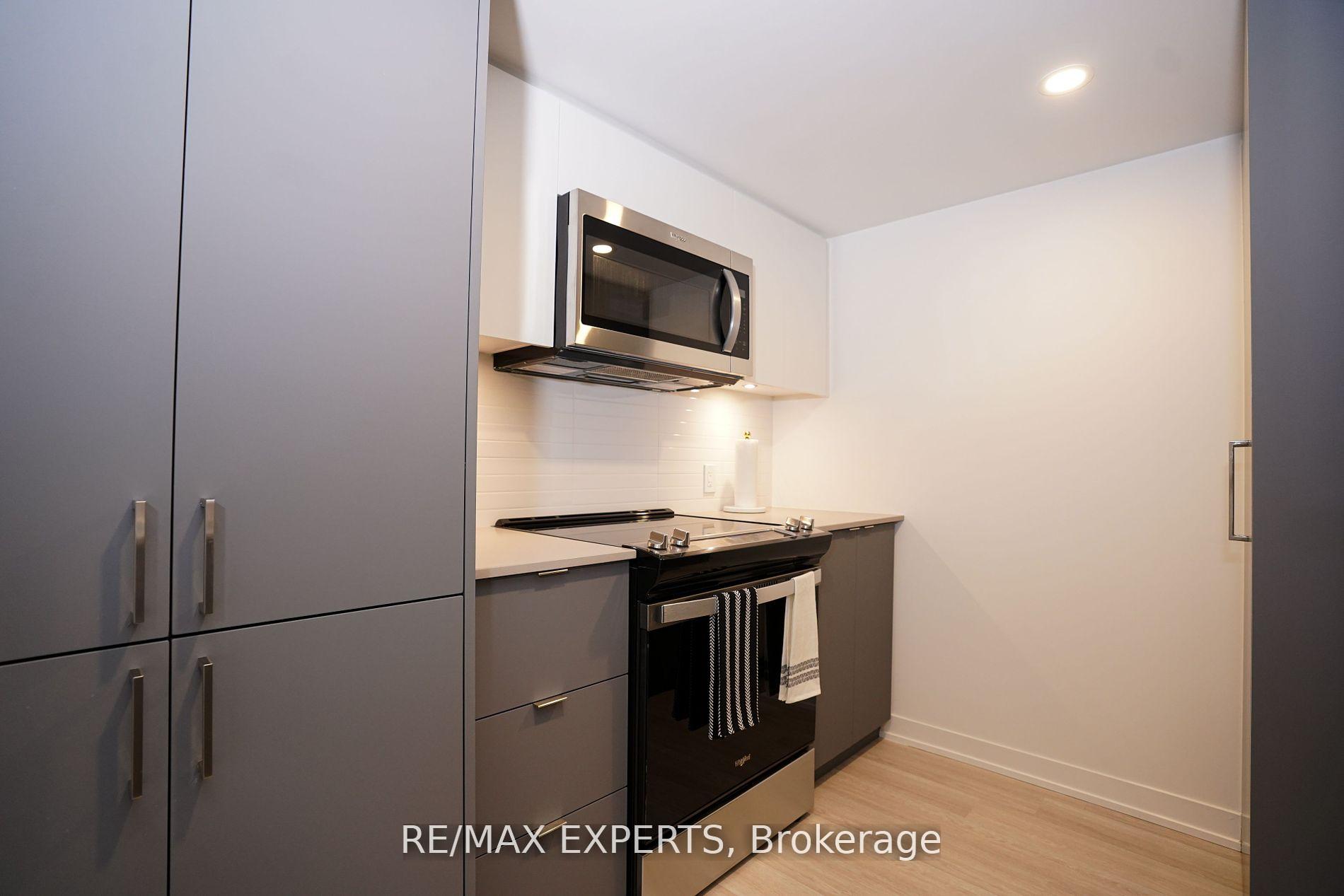 Photo 11 of Unit 532, 500 Wilson Avenue, North York, Clanton Park — HOMEH