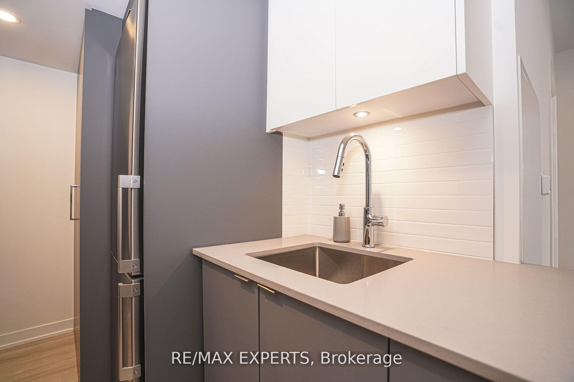 Photo 13 of Unit 532, 500 Wilson Avenue, North York, Clanton Park — HOMEH