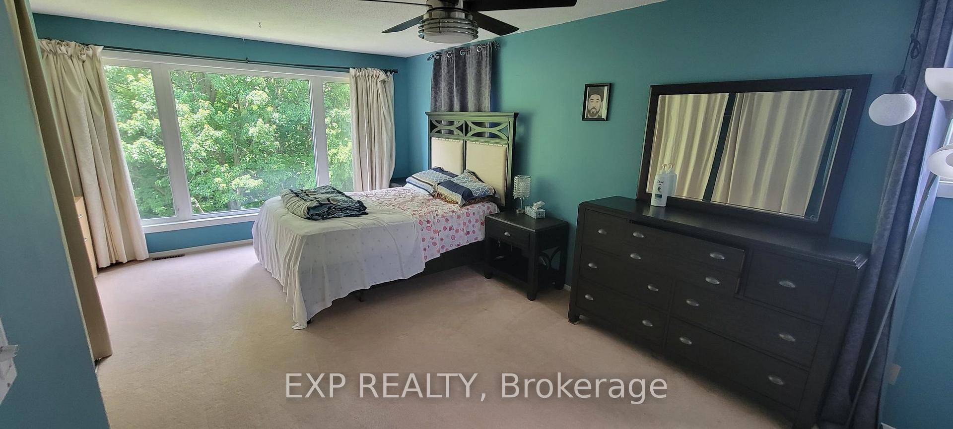 Photo 10 of 796 Harlequin Crescent, Ottawa, Chatelaine Village — HOMEH