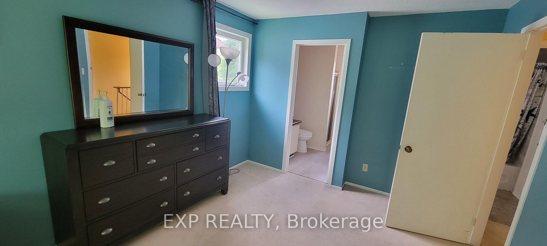 Photo 12 of 796 Harlequin Crescent, Ottawa, Chatelaine Village — HOMEH