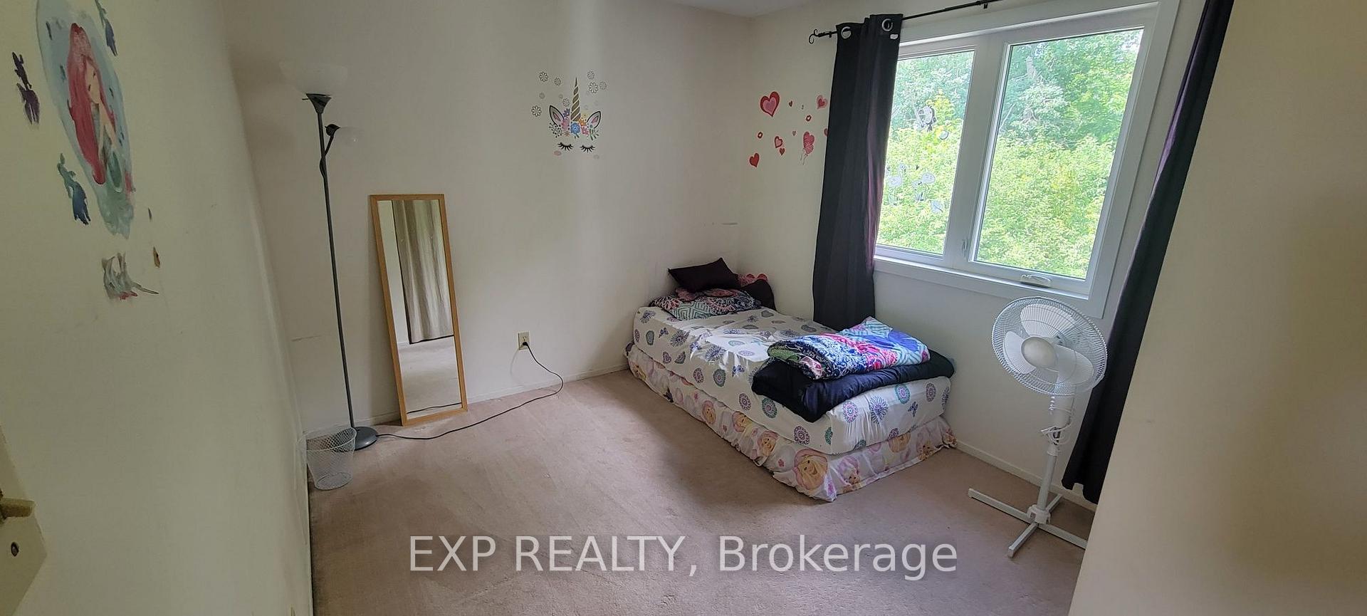 Photo 14 of 796 Harlequin Crescent, Ottawa, Chatelaine Village — HOMEH