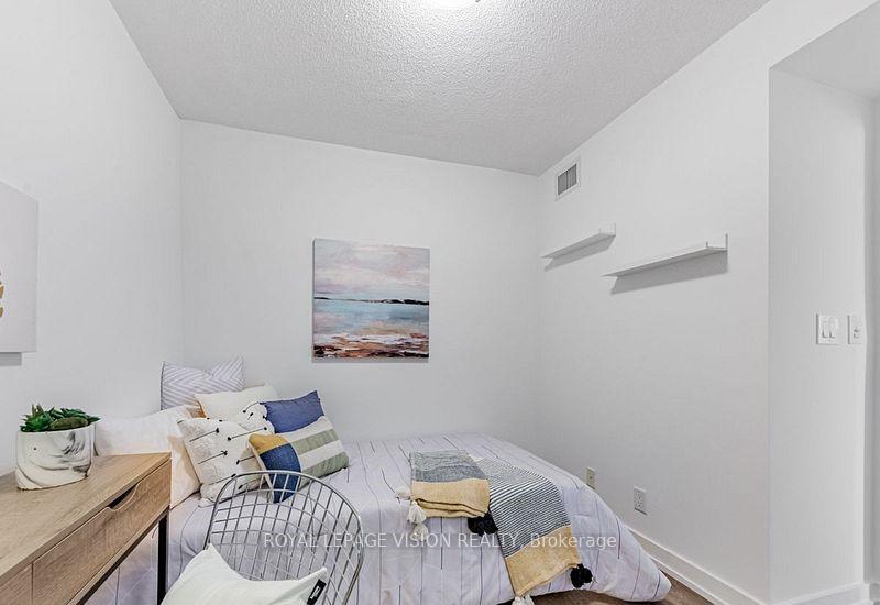 Photo 8 of Unit 3308, 38 Lee Centre Drive, Scarborough, Woburn — HOMEH
