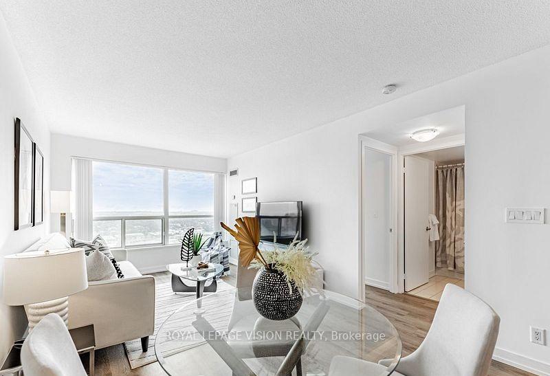 Photo 10 of Unit 3308, 38 Lee Centre Drive, Scarborough, Woburn — HOMEH