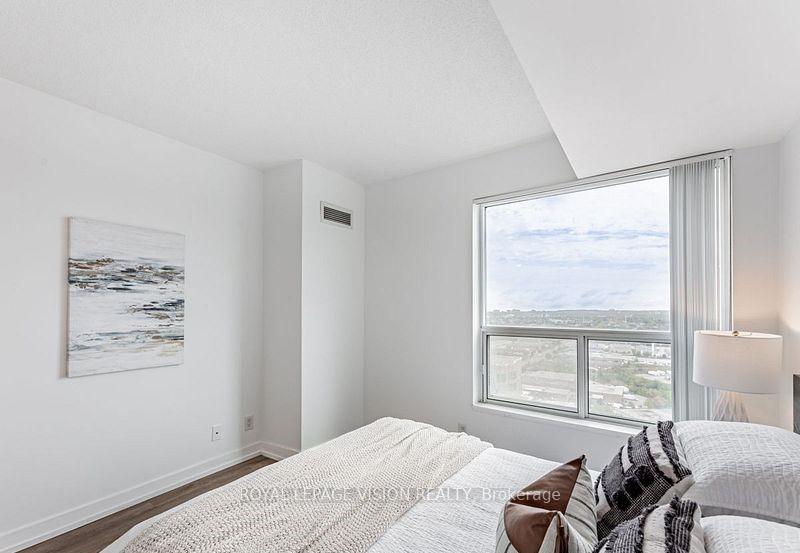 Photo 11 of Unit 3308, 38 Lee Centre Drive, Scarborough, Woburn — HOMEH