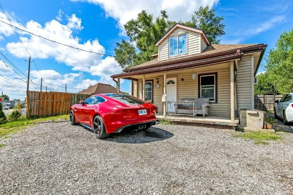 Photo 4 of 1136 Brydges Street, London, East M — HOMEH