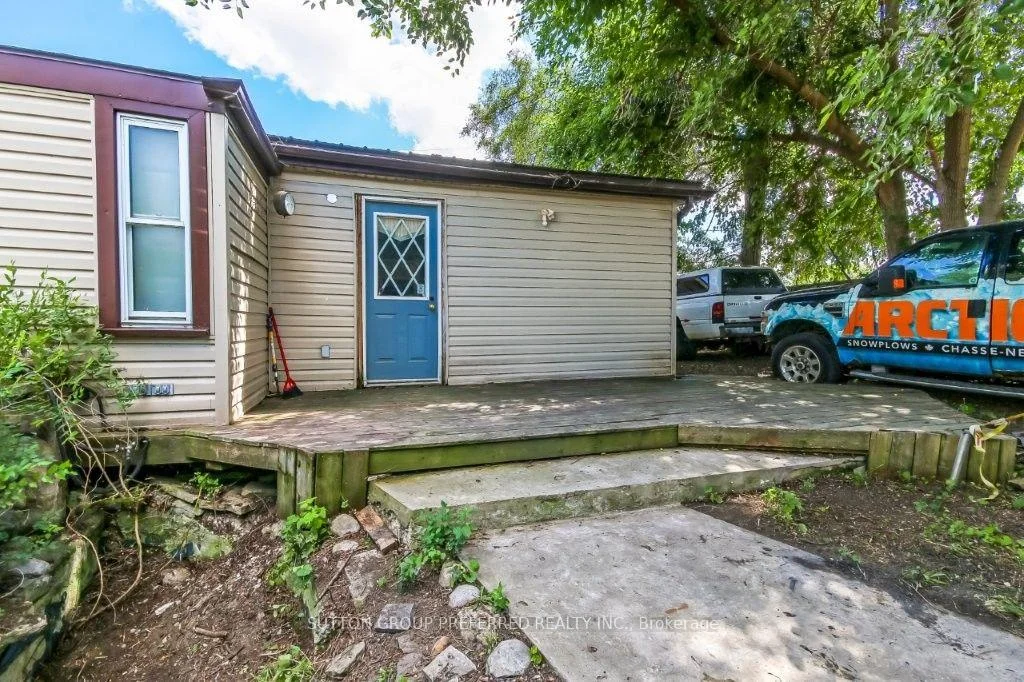 Photo 6 of 1136 Brydges Street, London, East M — HOMEH