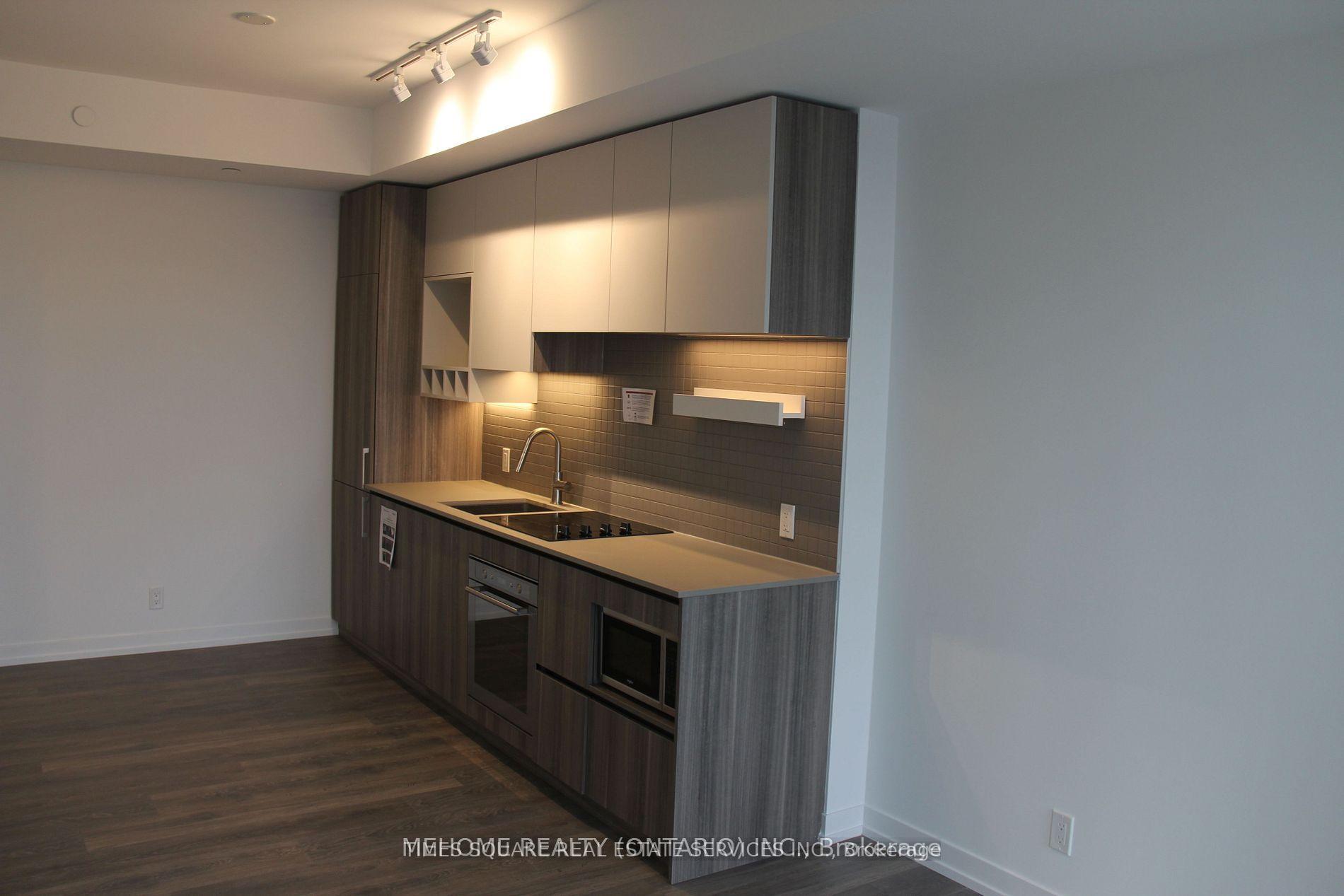 Photo 8 of Unit 2711, 5 Buttermill Avenue, Vaughan, Vaughan Corporate Centre — HOMEH