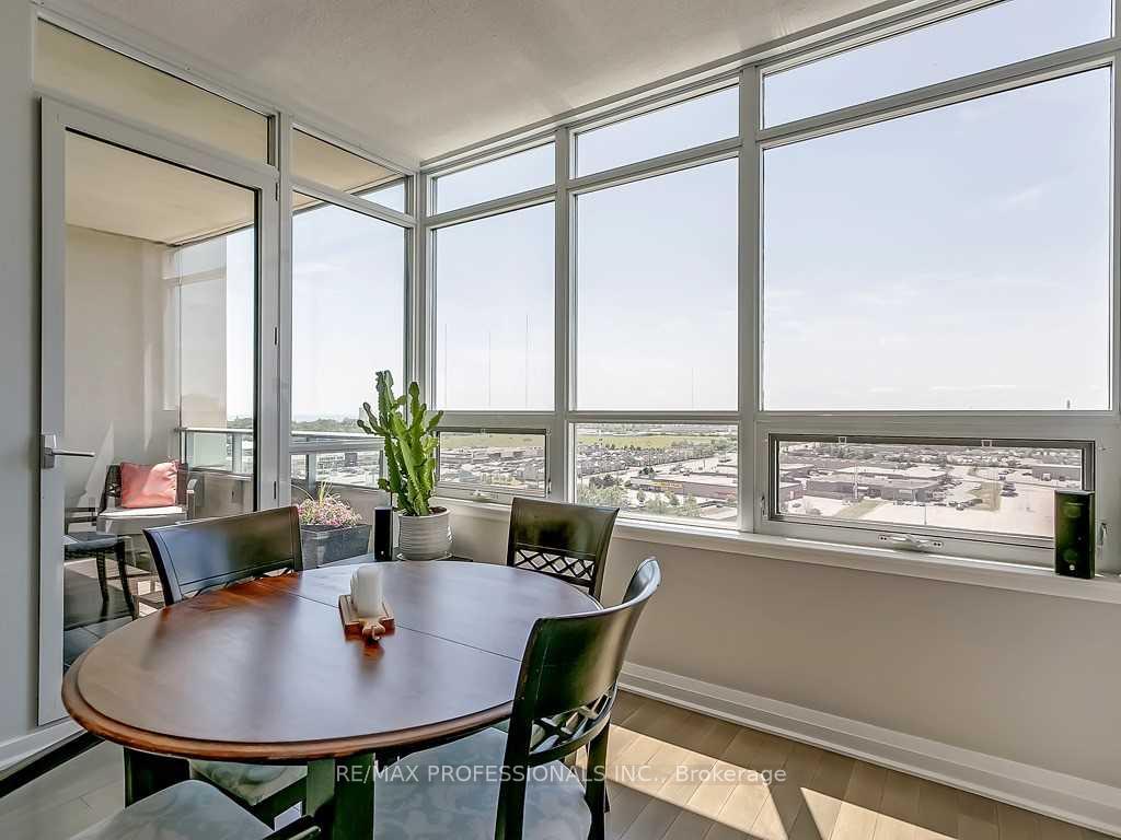 Photo 13 of Unit 1311, 1055 Southdown Road, Mississauga, Clarkson — HOMEH