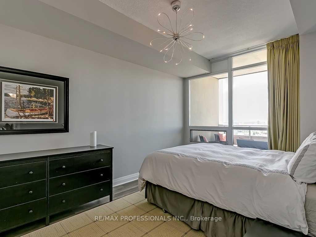 Photo 20 of Unit 1311, 1055 Southdown Road, Mississauga, Clarkson — HOMEH