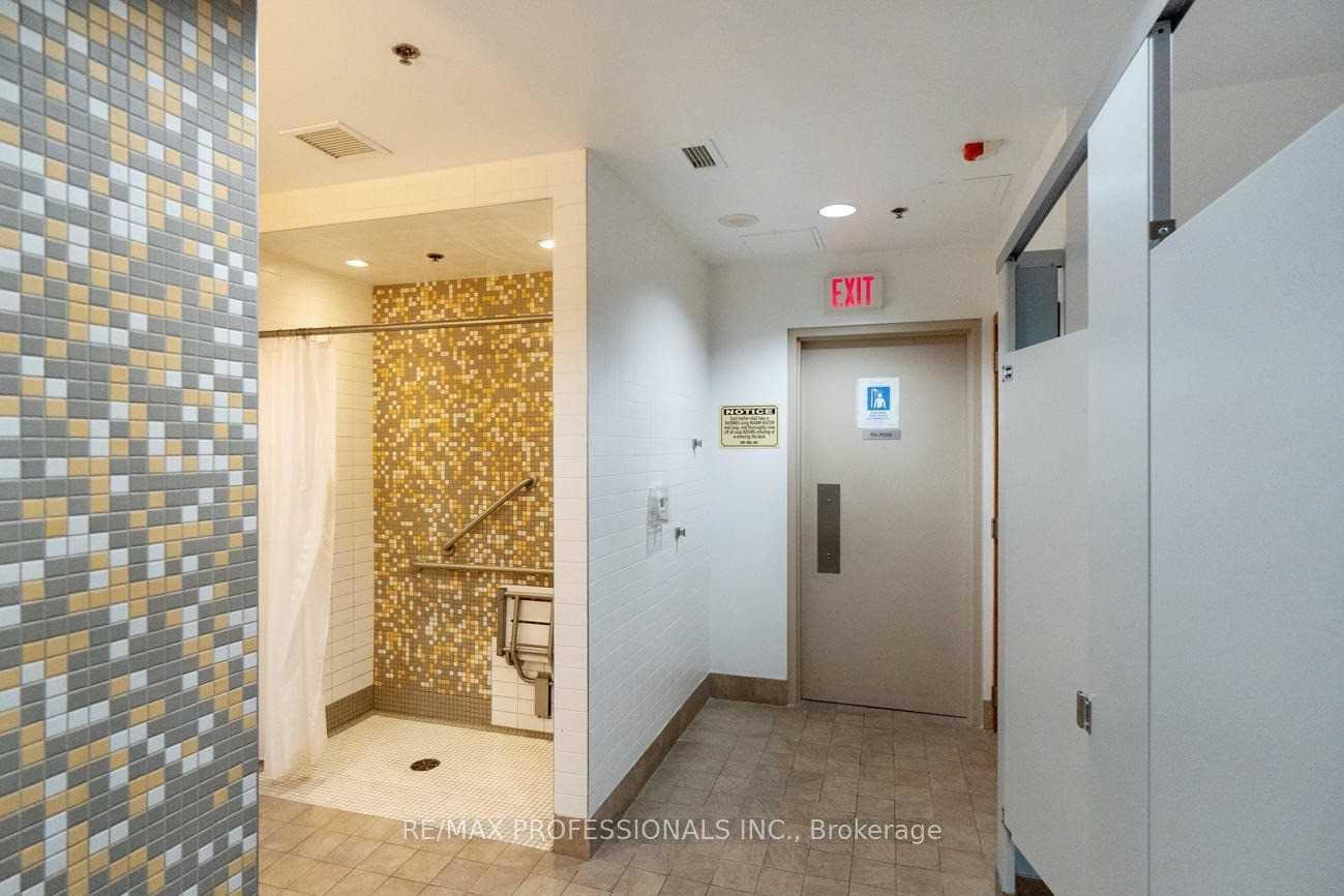 Photo 33 of Unit 1311, 1055 Southdown Road, Mississauga, Clarkson — HOMEH