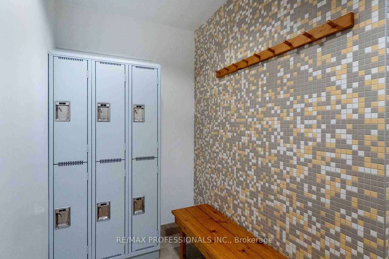 Photo 34 of Unit 1311, 1055 Southdown Road, Mississauga, Clarkson — HOMEH