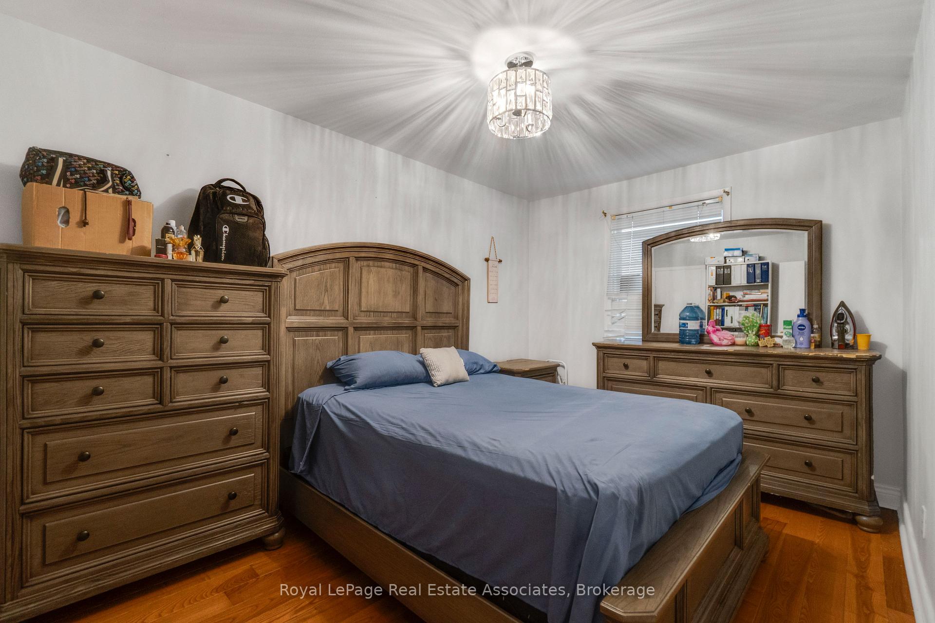 Photo 23 of 5 Homeview Avenue, Toronto, Rockcliffe-Smythe — HOMEH