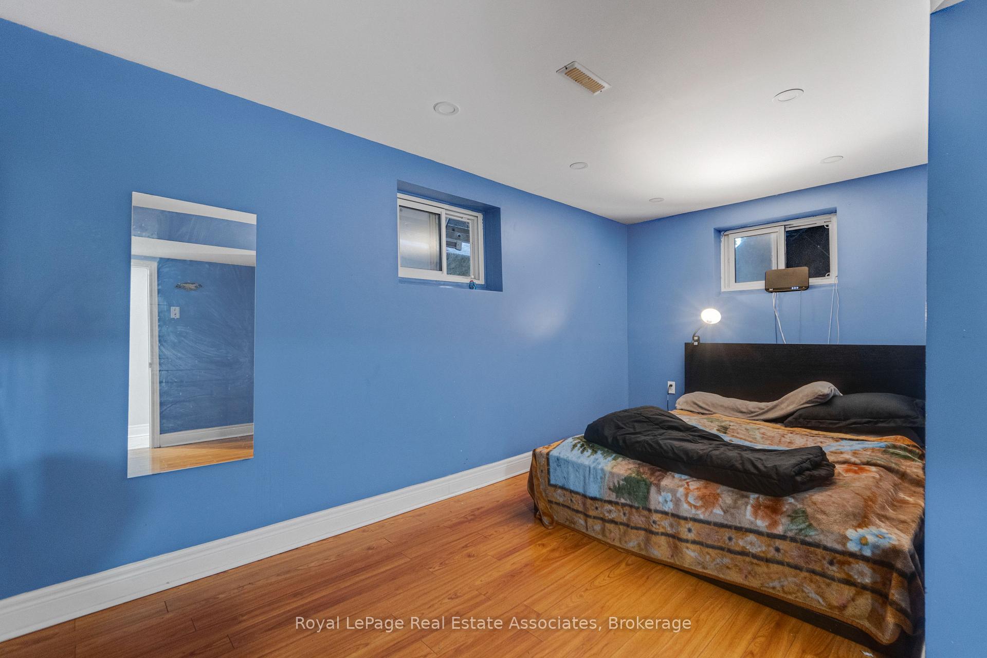 Photo 28 of 5 Homeview Avenue, Toronto, Rockcliffe-Smythe — HOMEH