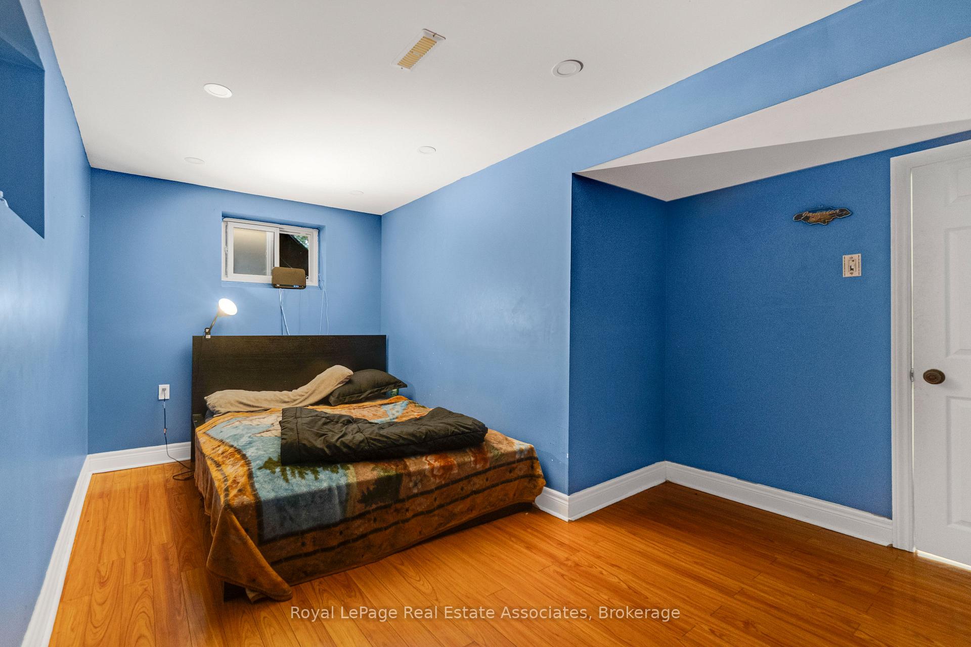 Photo 29 of 5 Homeview Avenue, Toronto, Rockcliffe-Smythe — HOMEH