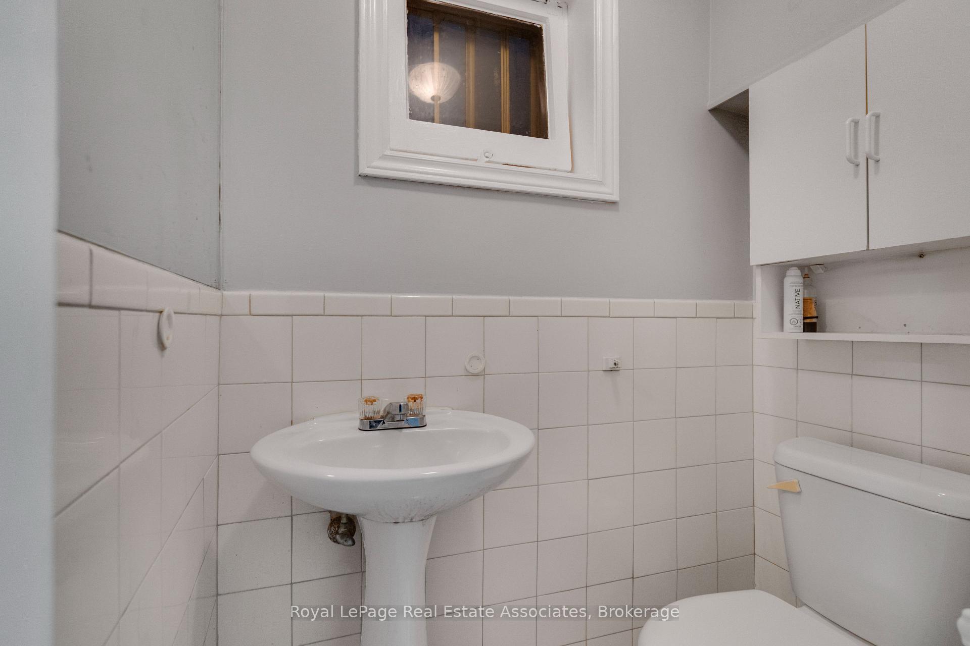 Photo 31 of 5 Homeview Avenue, Toronto, Rockcliffe-Smythe — HOMEH