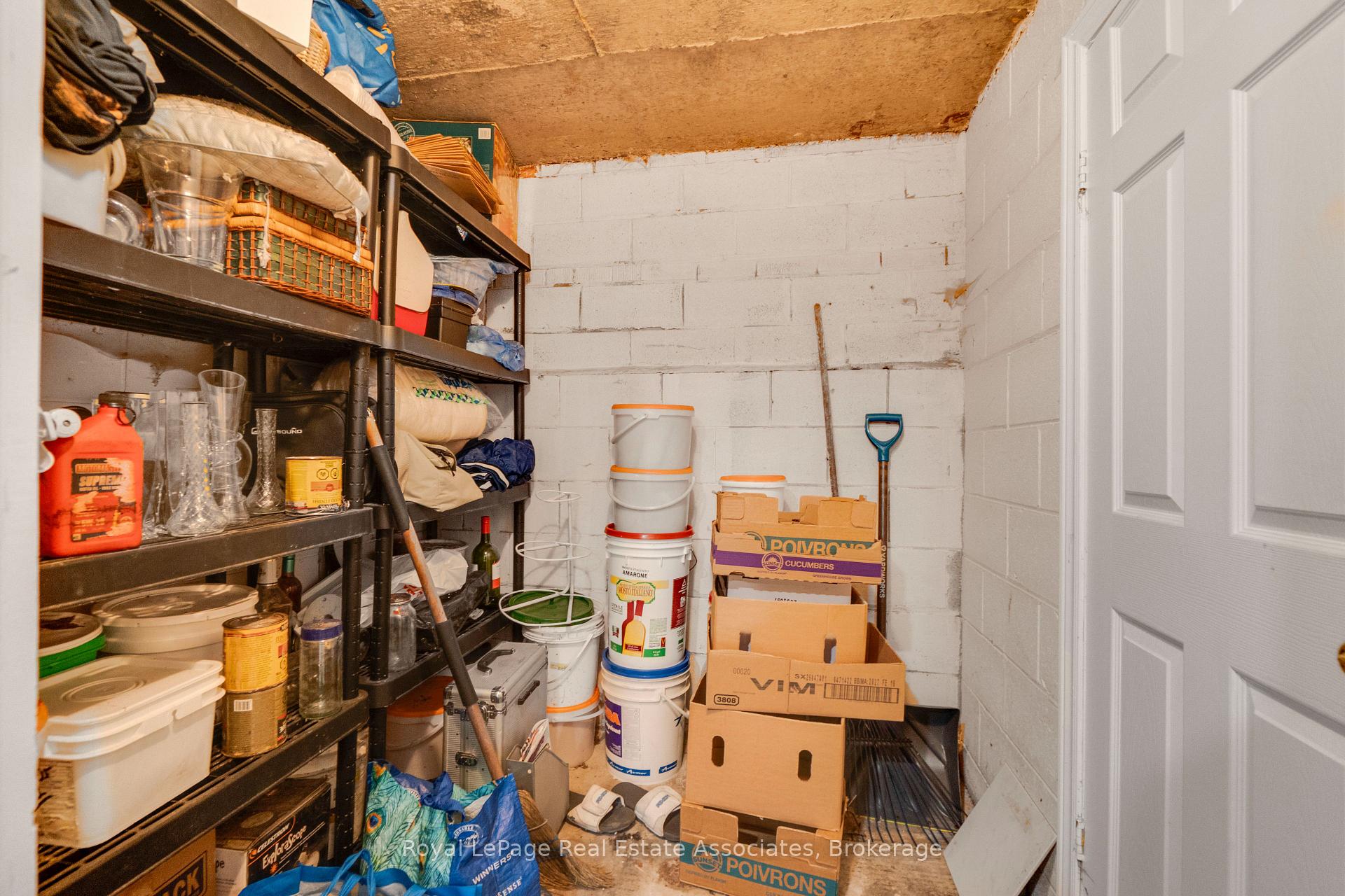 Photo 33 of 5 Homeview Avenue, Toronto, Rockcliffe-Smythe — HOMEH