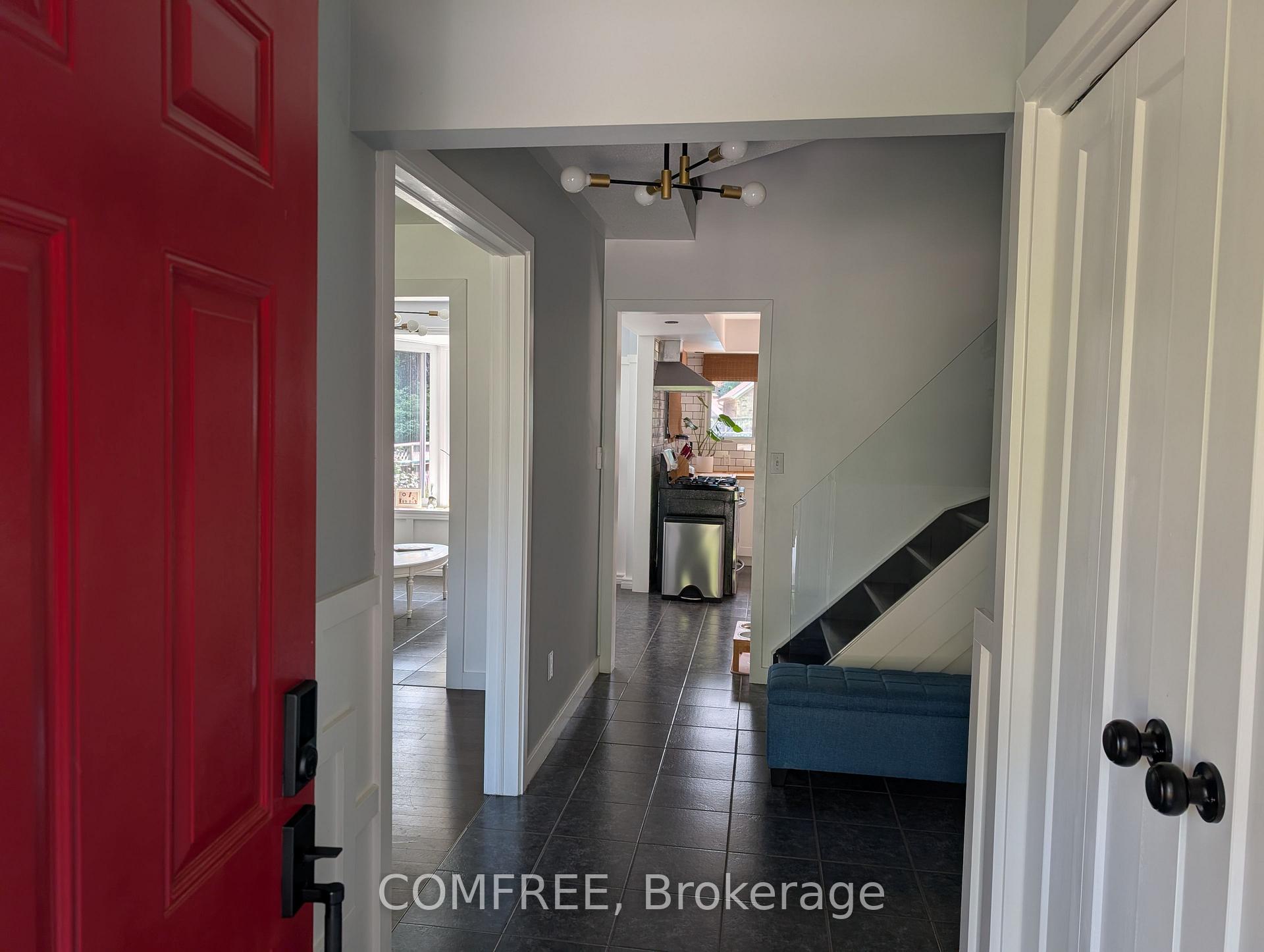 Photo 3 of 12 Millbridge Crescent, Pelham, Fonthill — HOMEH