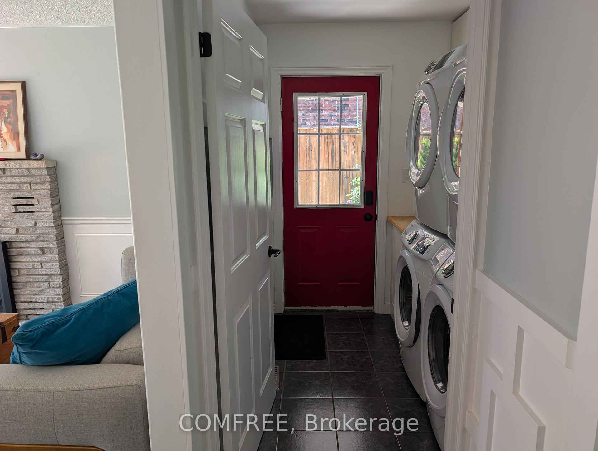 Photo 29 of 12 Millbridge Crescent, Pelham, Fonthill — HOMEH