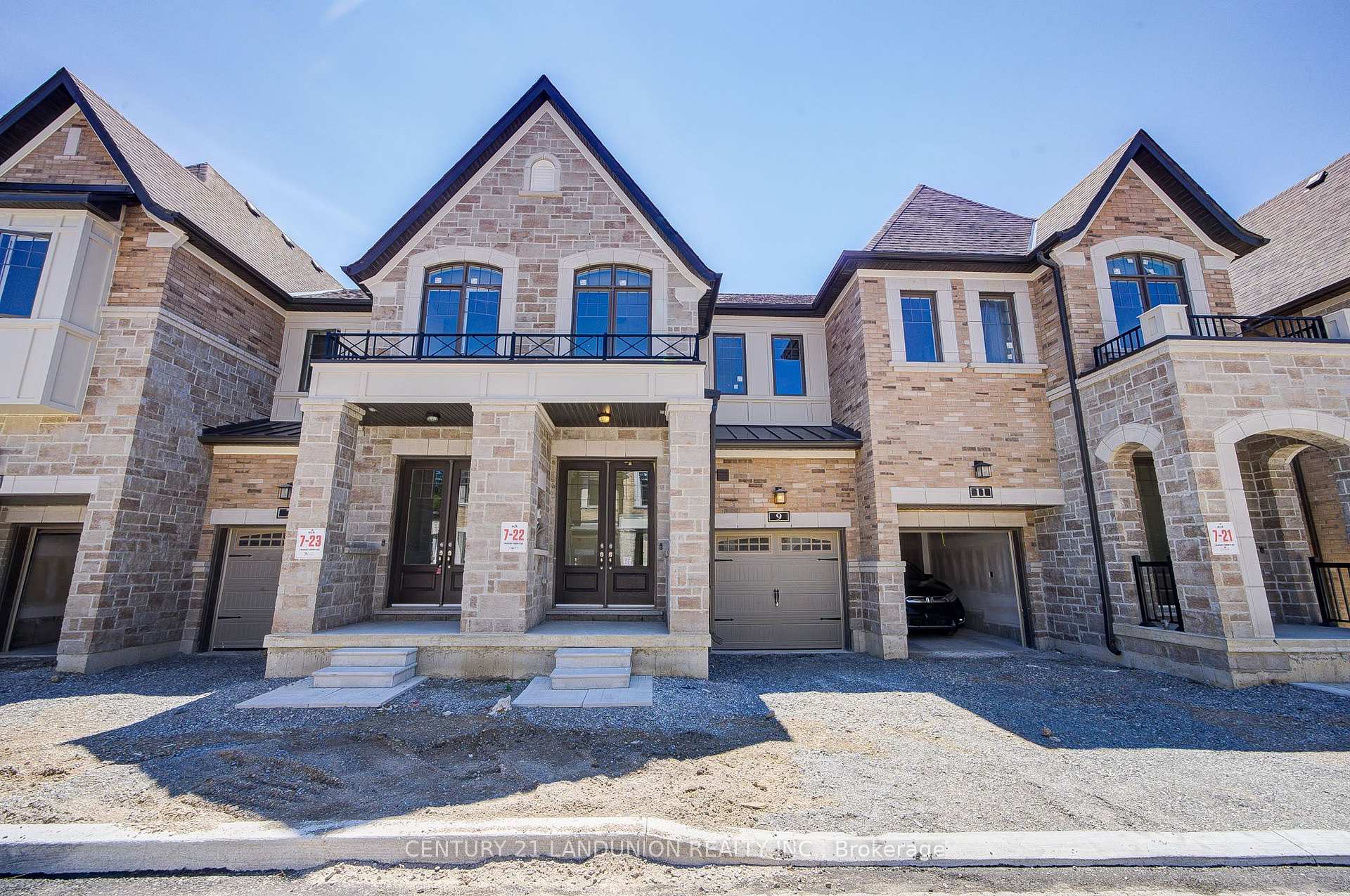 Photo 5 of Unit Lot 22, 66 Main Street, King, Schomberg — HOMEH
