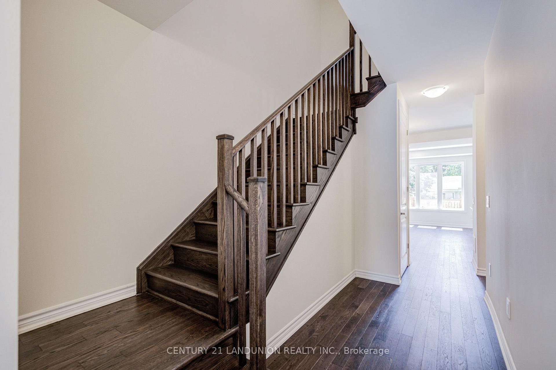Photo 11 of Unit Lot 22, 66 Main Street, King, Schomberg — HOMEH