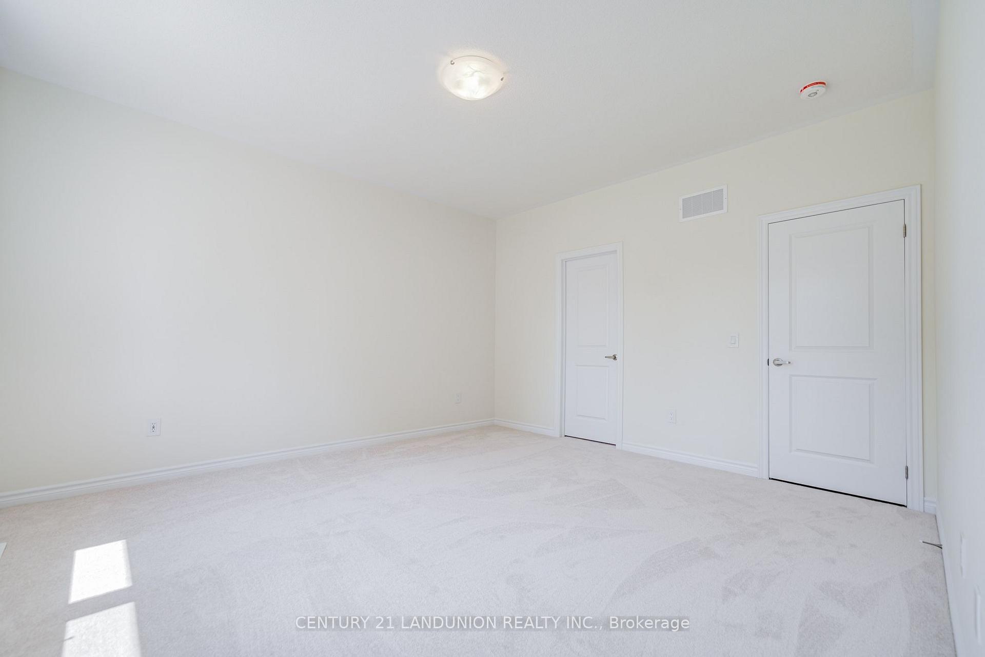 Photo 33 of Unit Lot 22, 66 Main Street, King, Schomberg — HOMEH