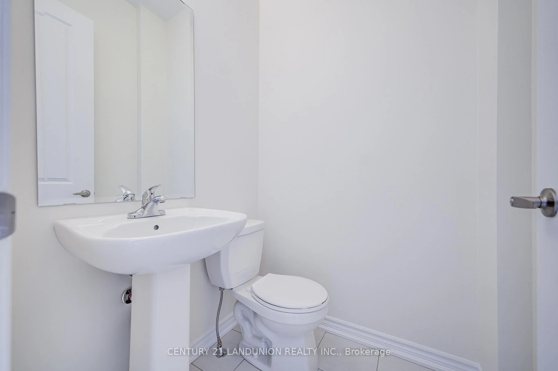 Photo 55 of Unit Lot 22, 66 Main Street, King, Schomberg — HOMEH