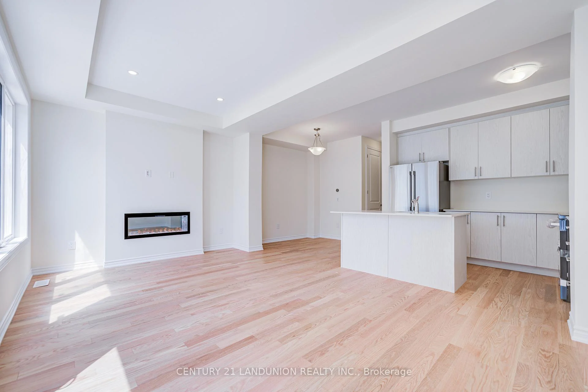 Photo 71 of Unit Lot 22, 66 Main Street, King, Schomberg — HOMEH