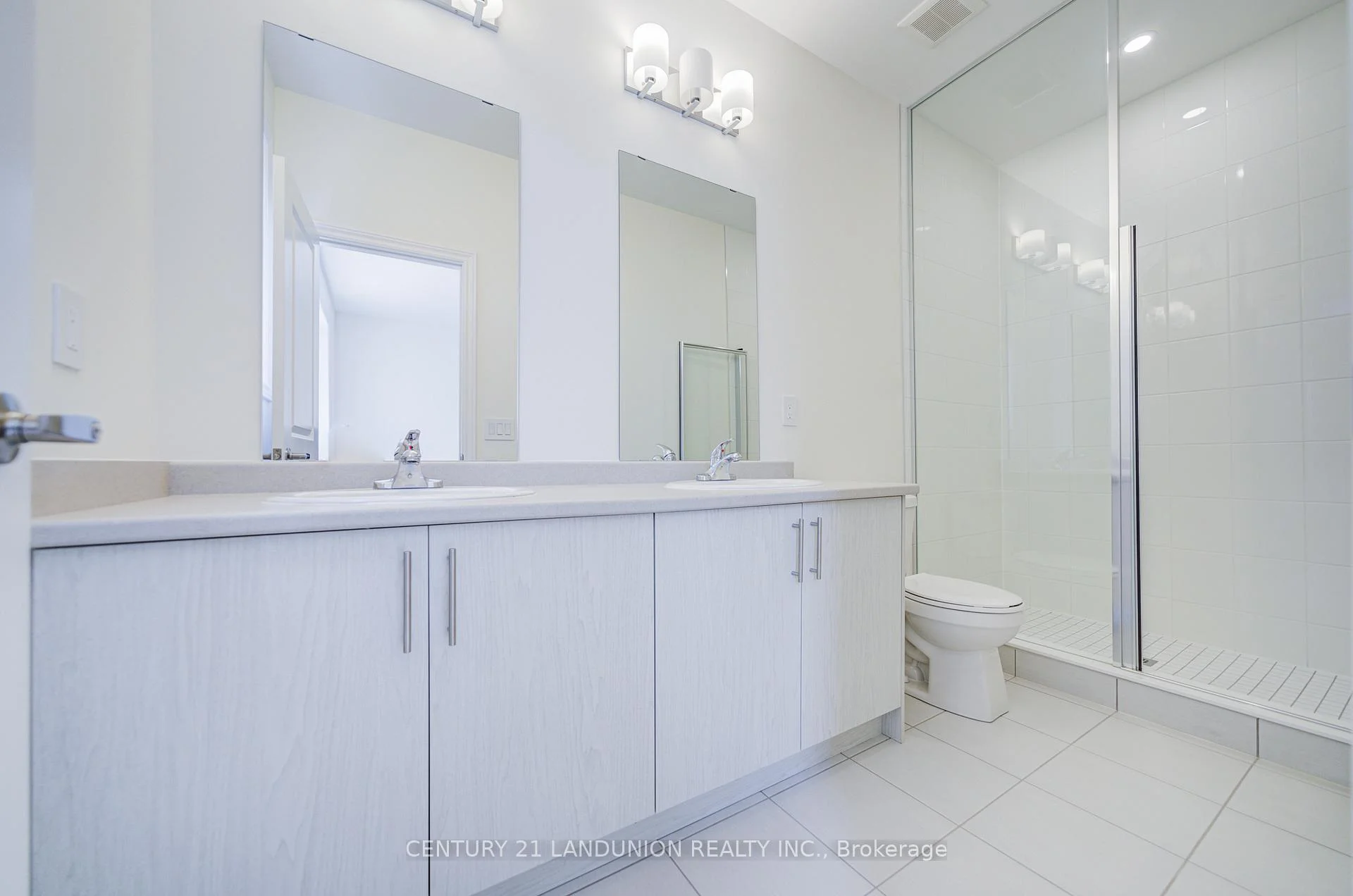 Photo 81 of Unit Lot 22, 66 Main Street, King, Schomberg — HOMEH