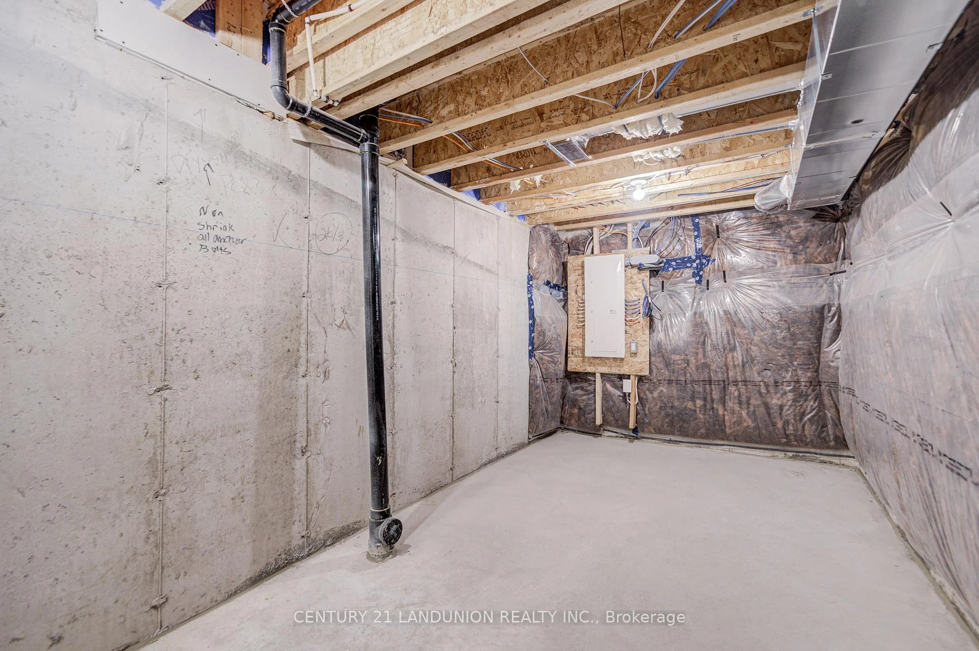 Photo 91 of Unit Lot 22, 66 Main Street, King, Schomberg — HOMEH