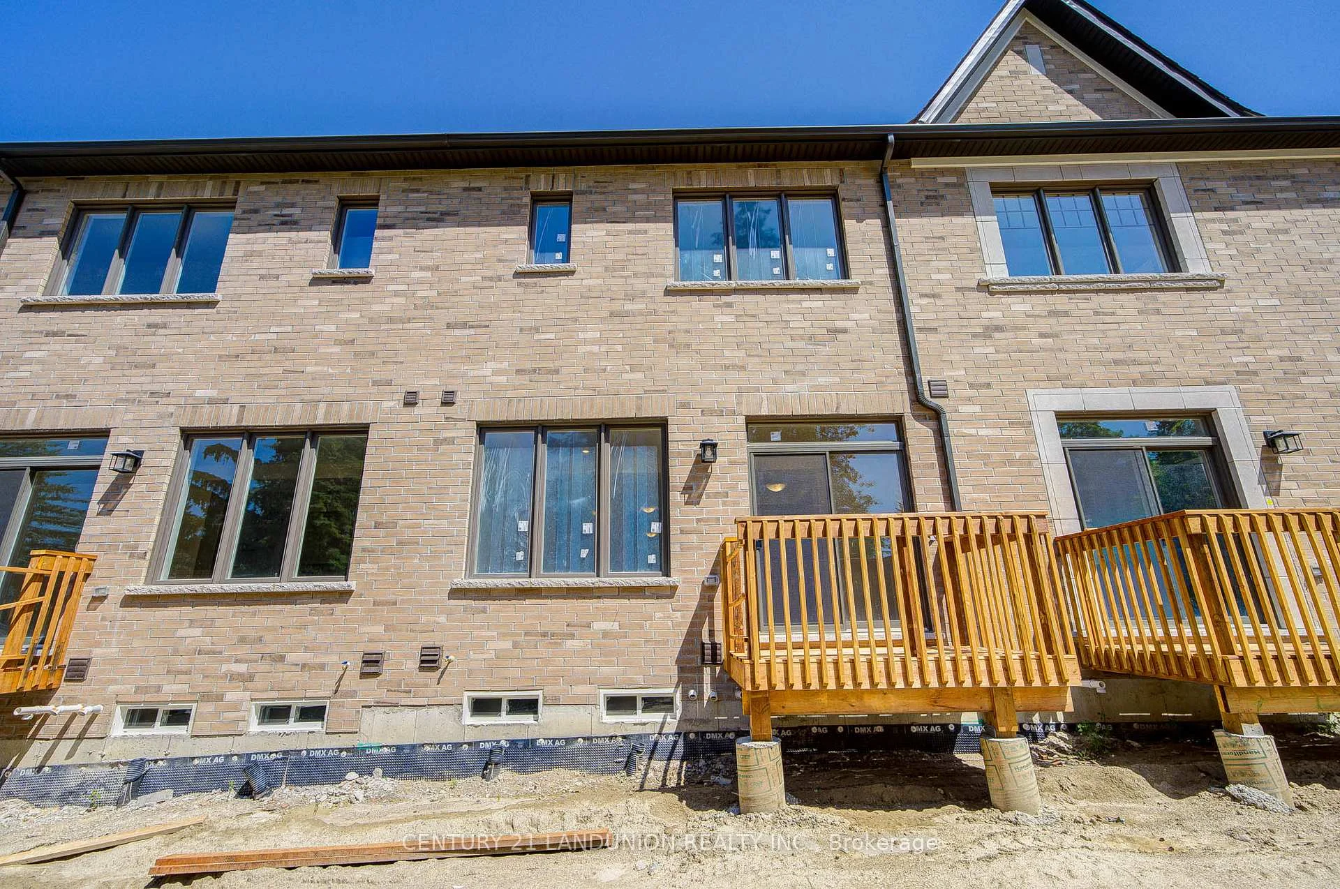 Photo 96 of Unit Lot 22, 66 Main Street, King, Schomberg — HOMEH