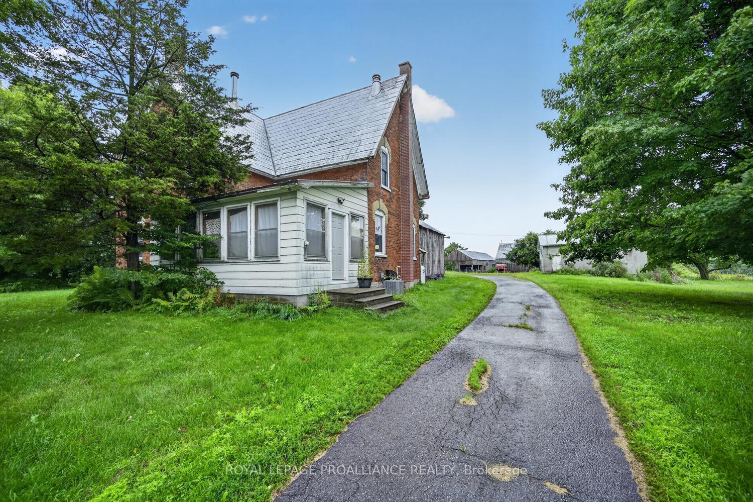 Photo 2 of 3117 County Rd 26, Augusta, Augusta Twp — HOMEH
