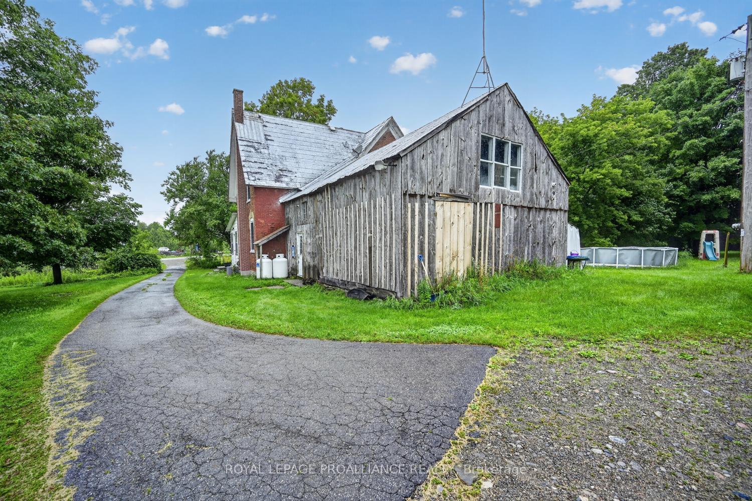 Photo 5 of 3117 County Rd 26, Augusta, Augusta Twp — HOMEH