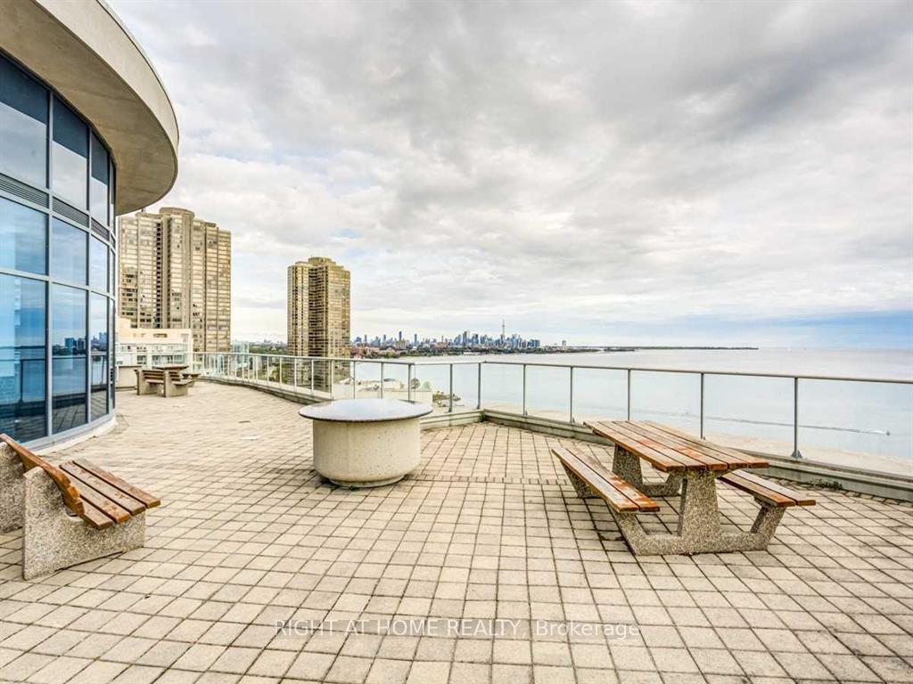 Photo 20 of Unit 207, 2087 Lake Shore Boulevard, Etobicoke, Mimico — HOMEH